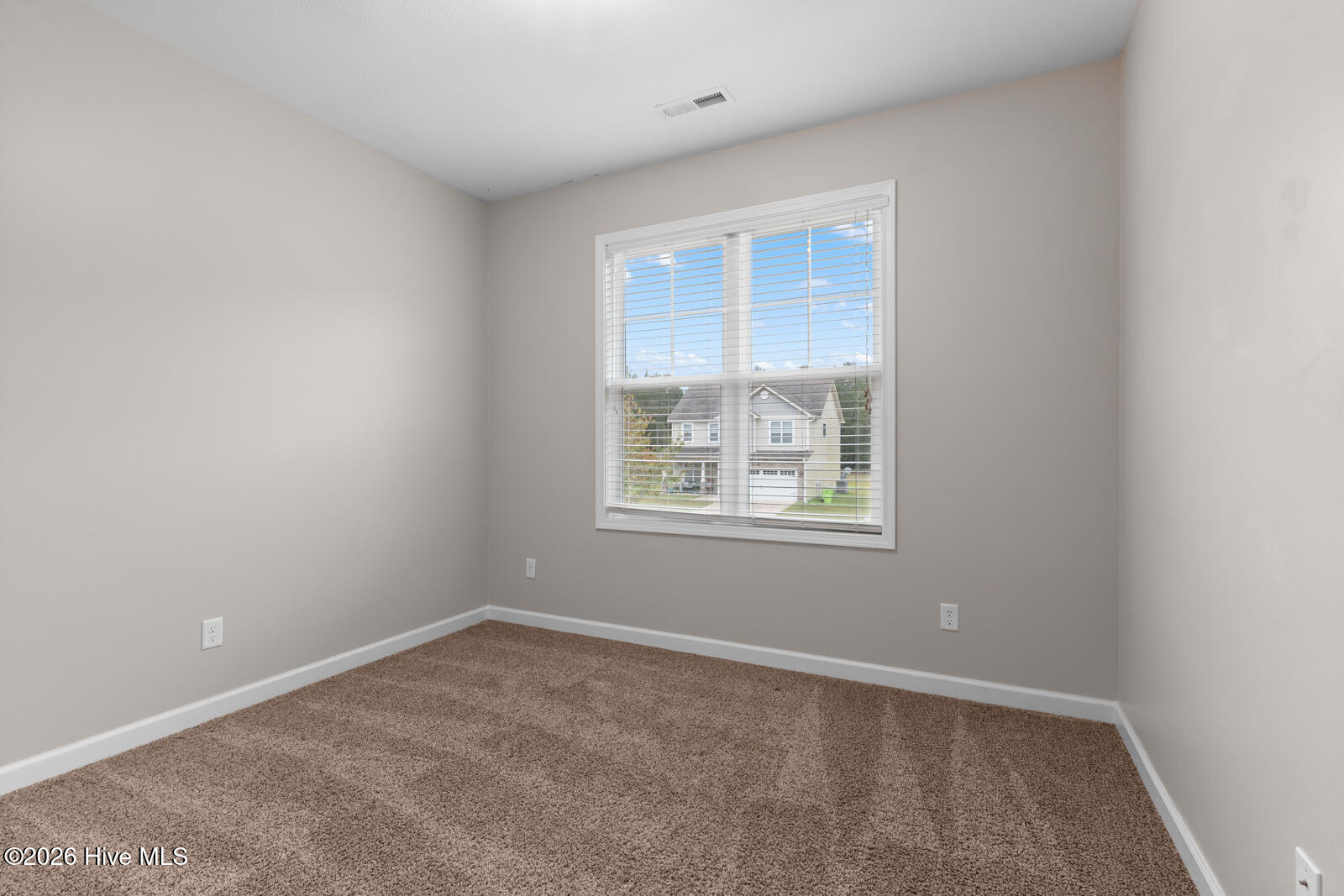 202 Seneca Court Property Photo 27