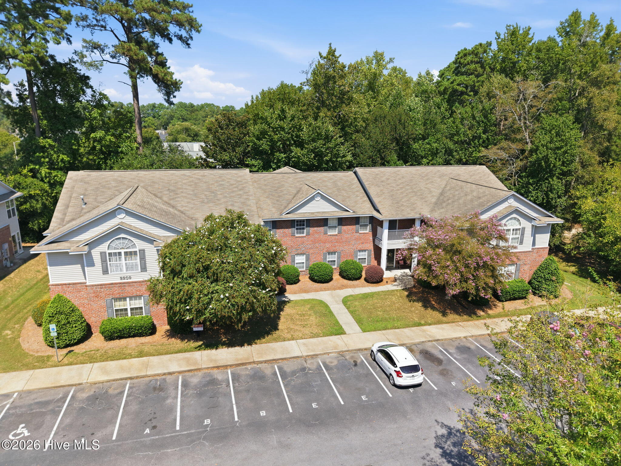 2209 Locksley Woods Drive G Property Photo 44