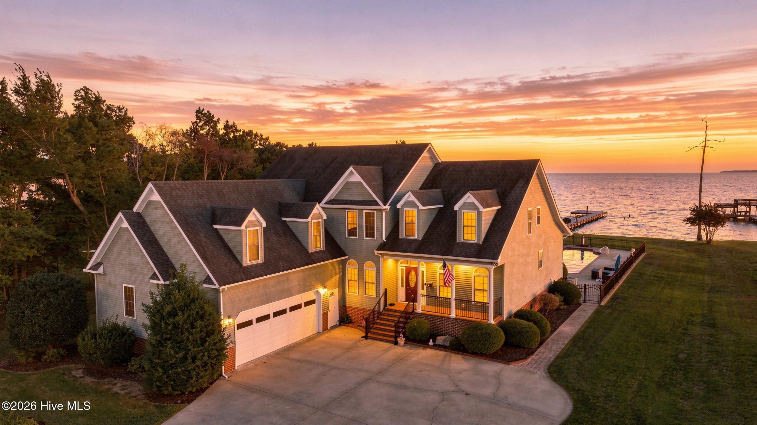 108 Driftwood Drive Property Photo 1