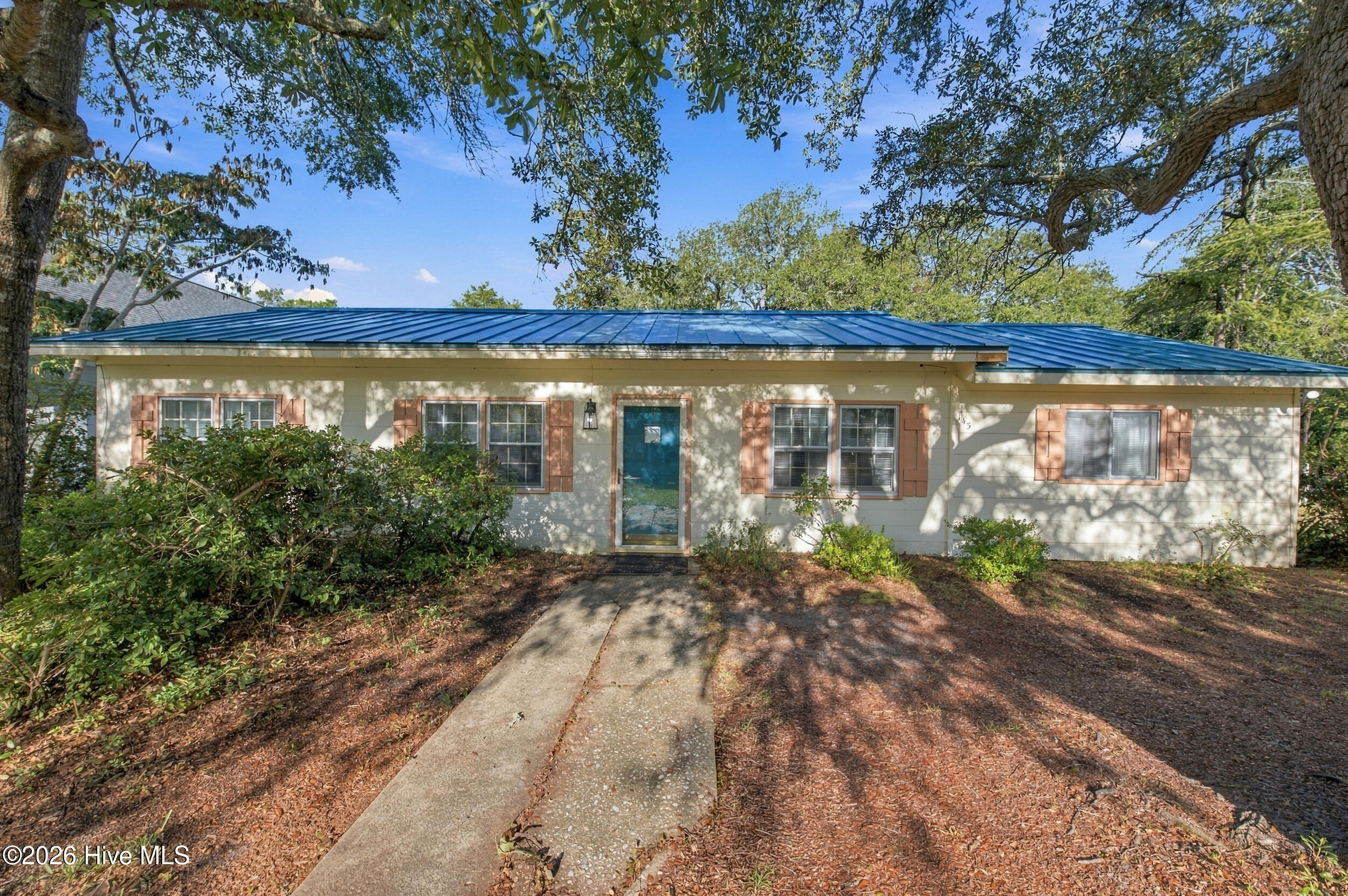 143 Nw 7th Street Property Photo 1