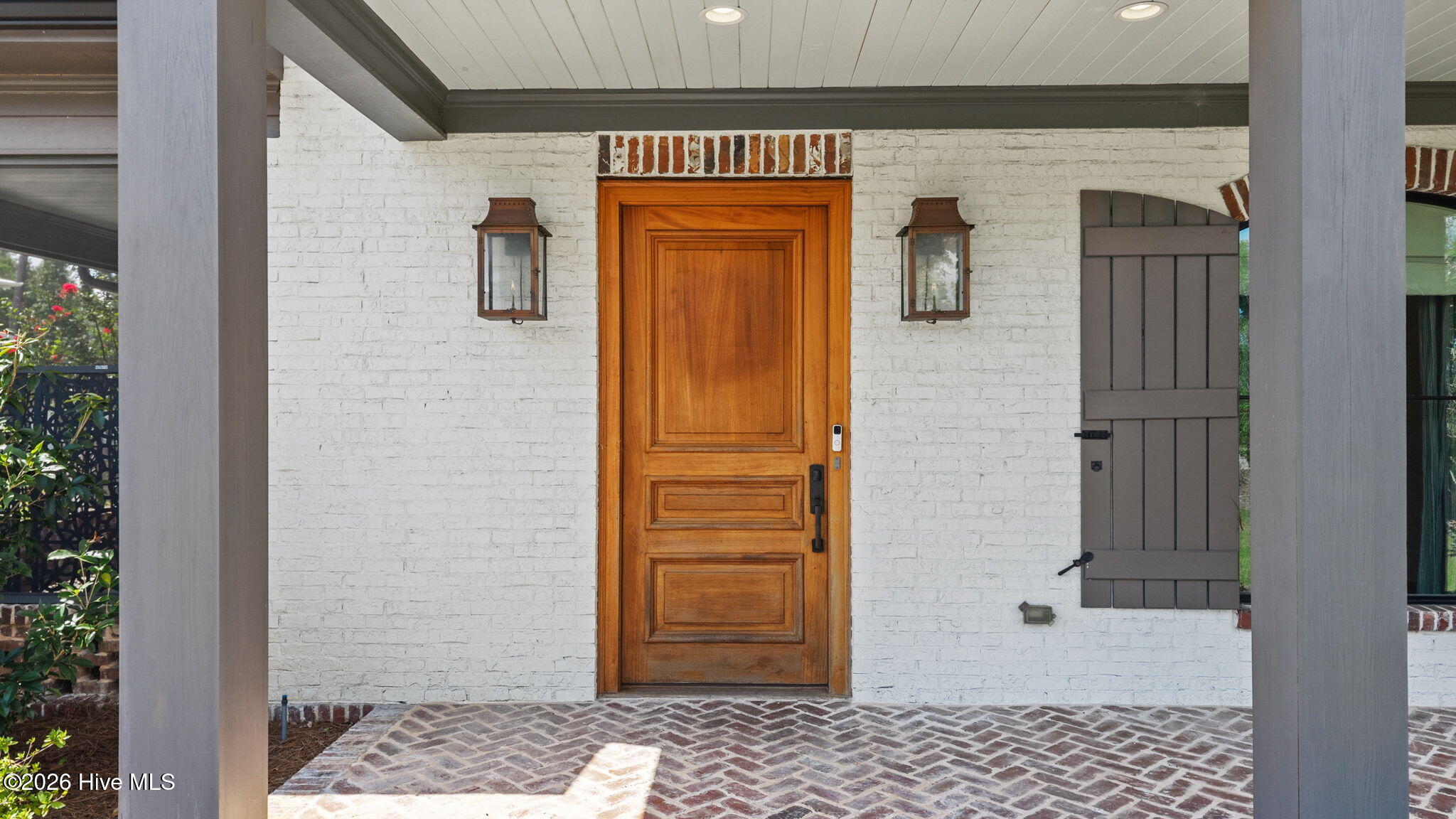 5068 Grande Park Property Photo 3