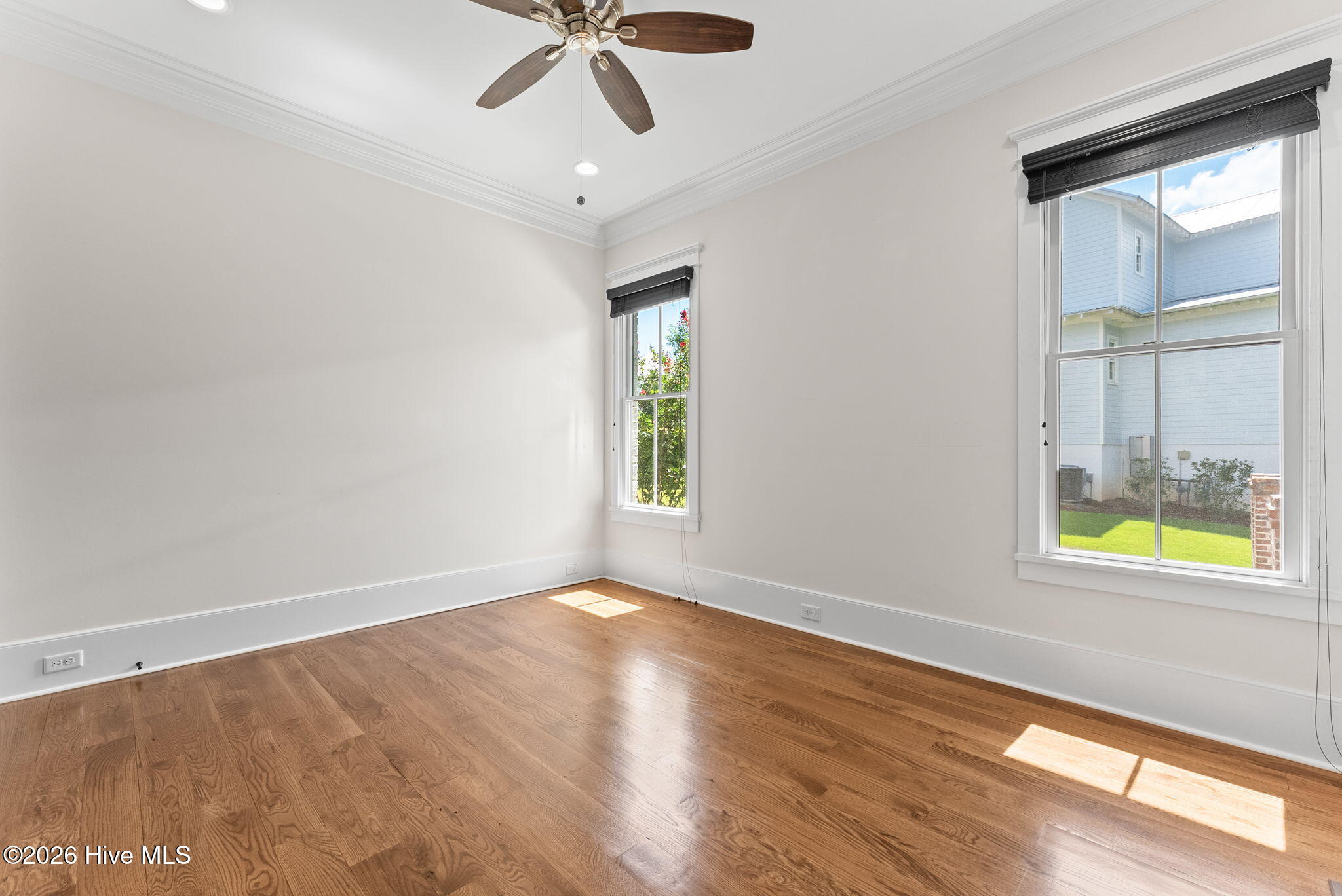 5068 Grande Park Property Photo 28