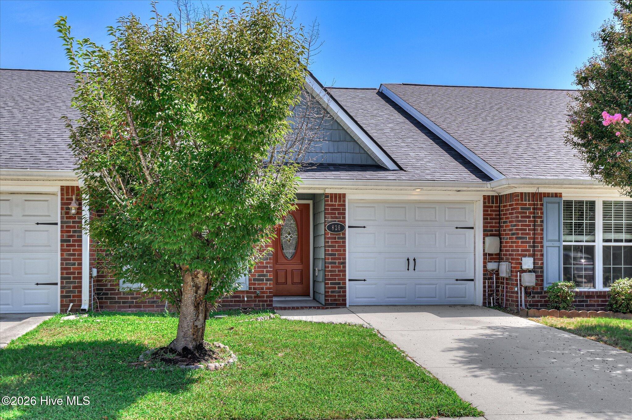 826 Bryan Circle Property Photo 3