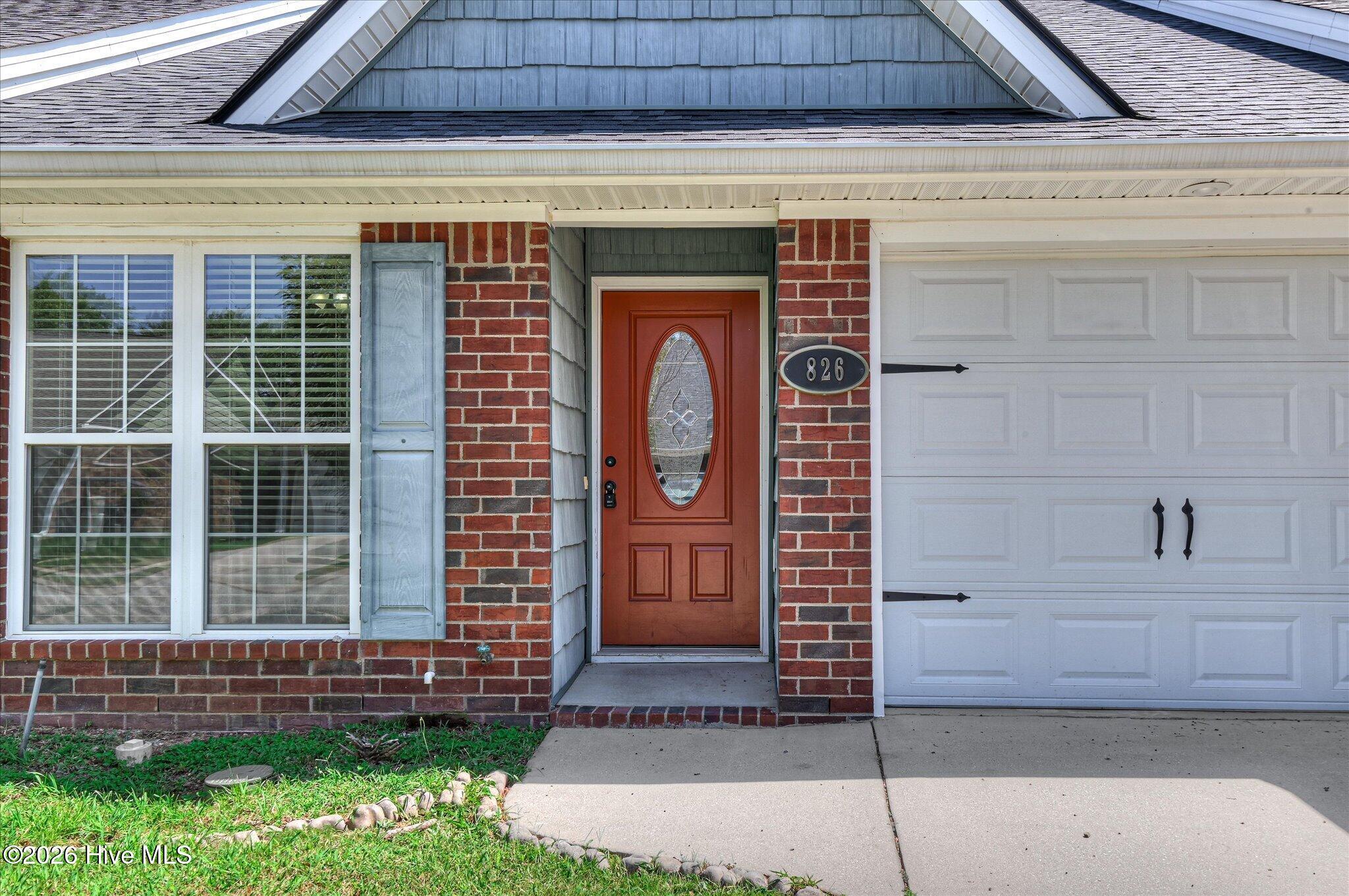 826 Bryan Circle Property Photo 5
