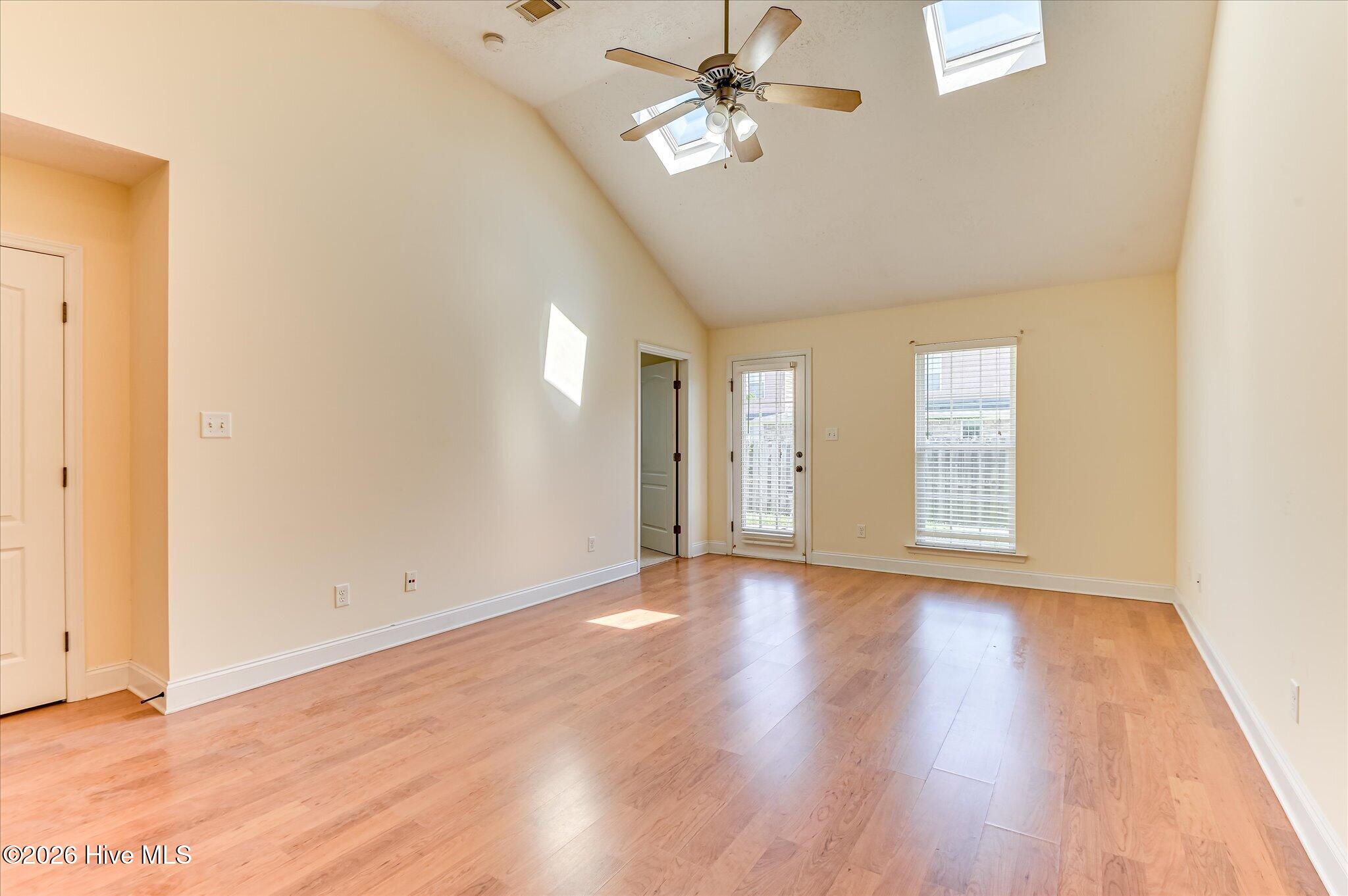 826 Bryan Circle Property Photo 9