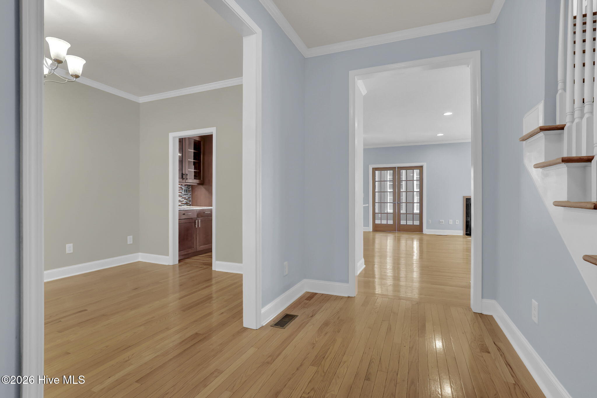 305 Hickory Lane Property Photo 8