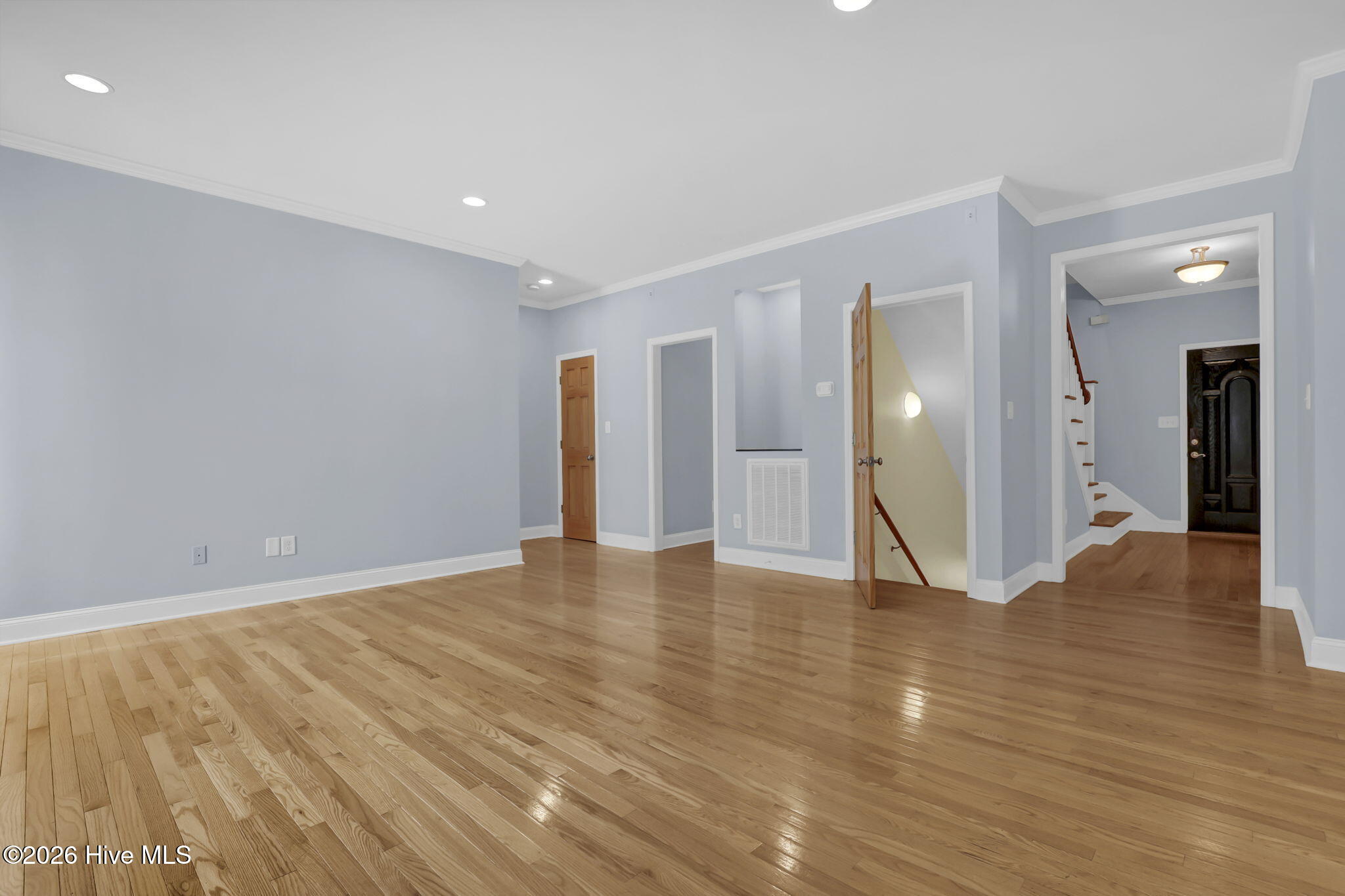 305 Hickory Lane Property Photo 15