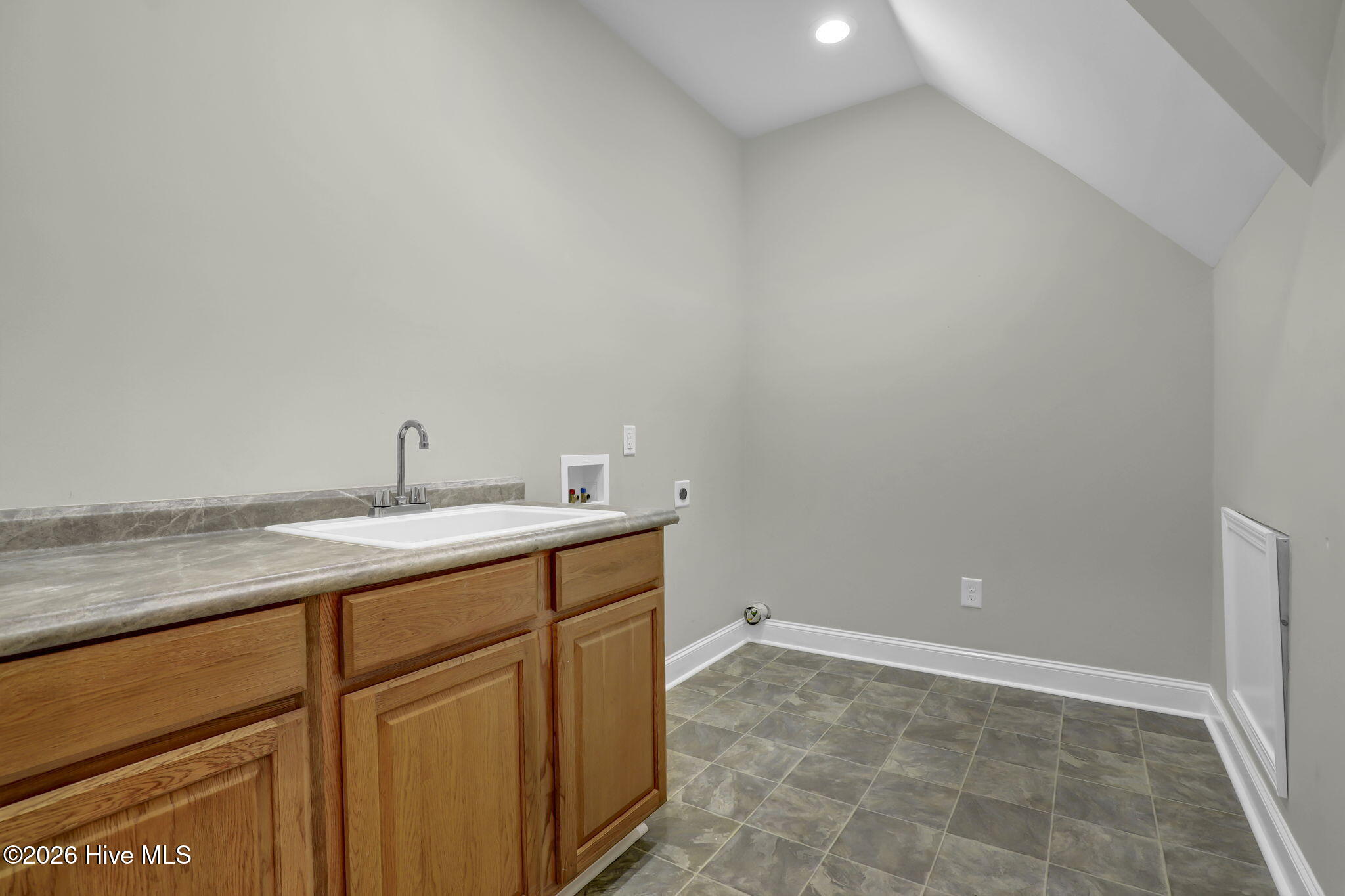 305 Hickory Lane Property Photo 36