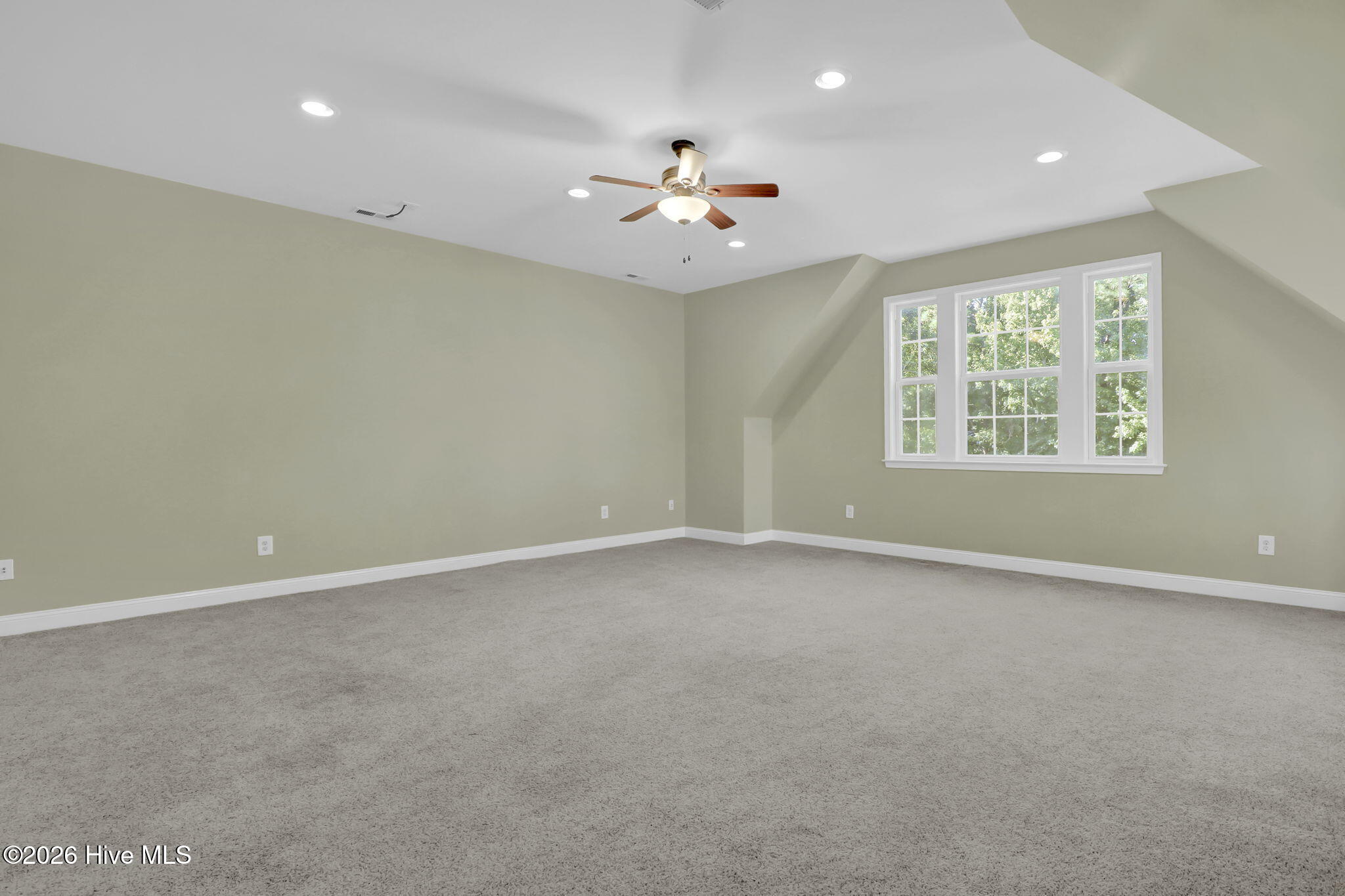 305 Hickory Lane Property Photo 38