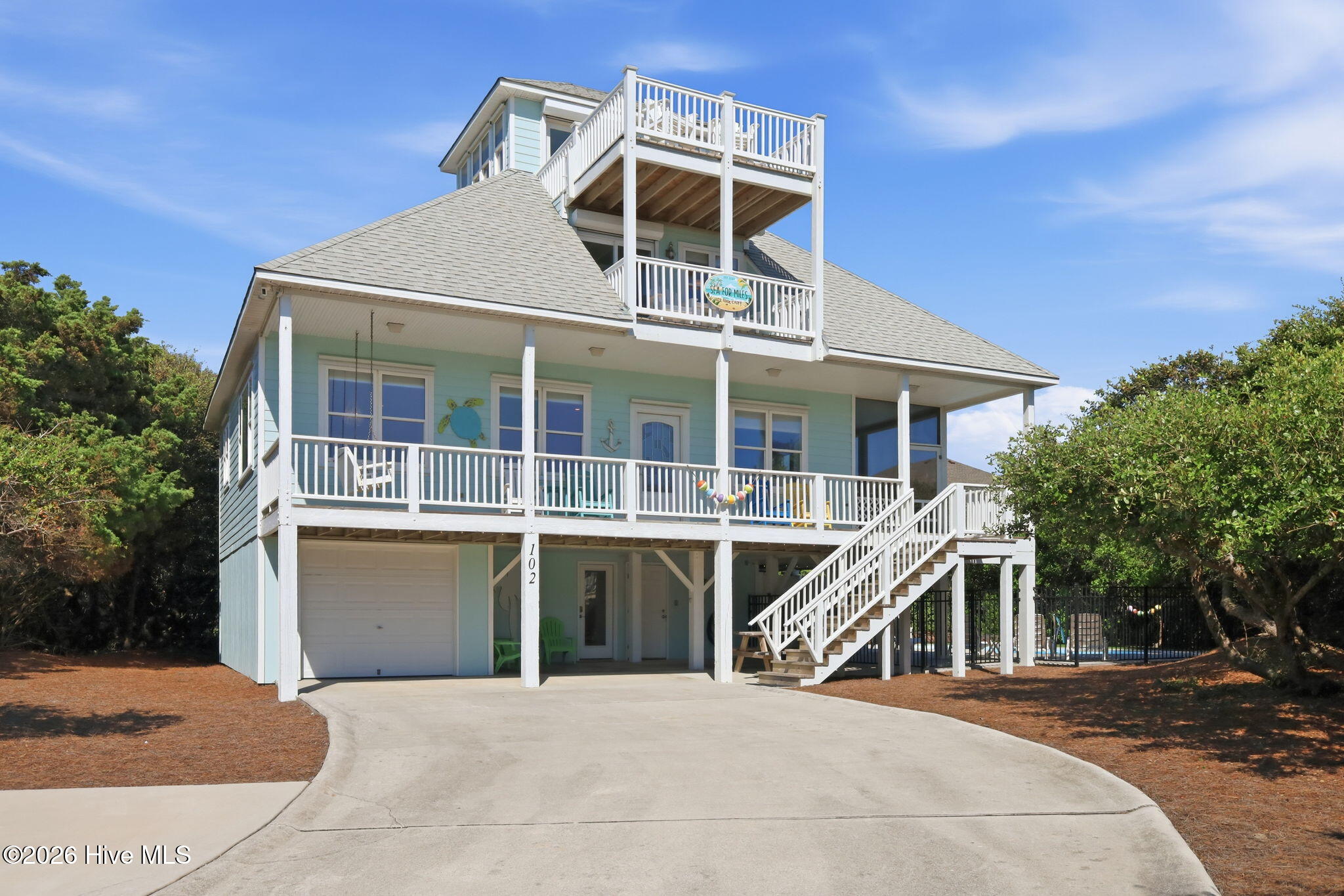 102 Alex Court Property Photo 1