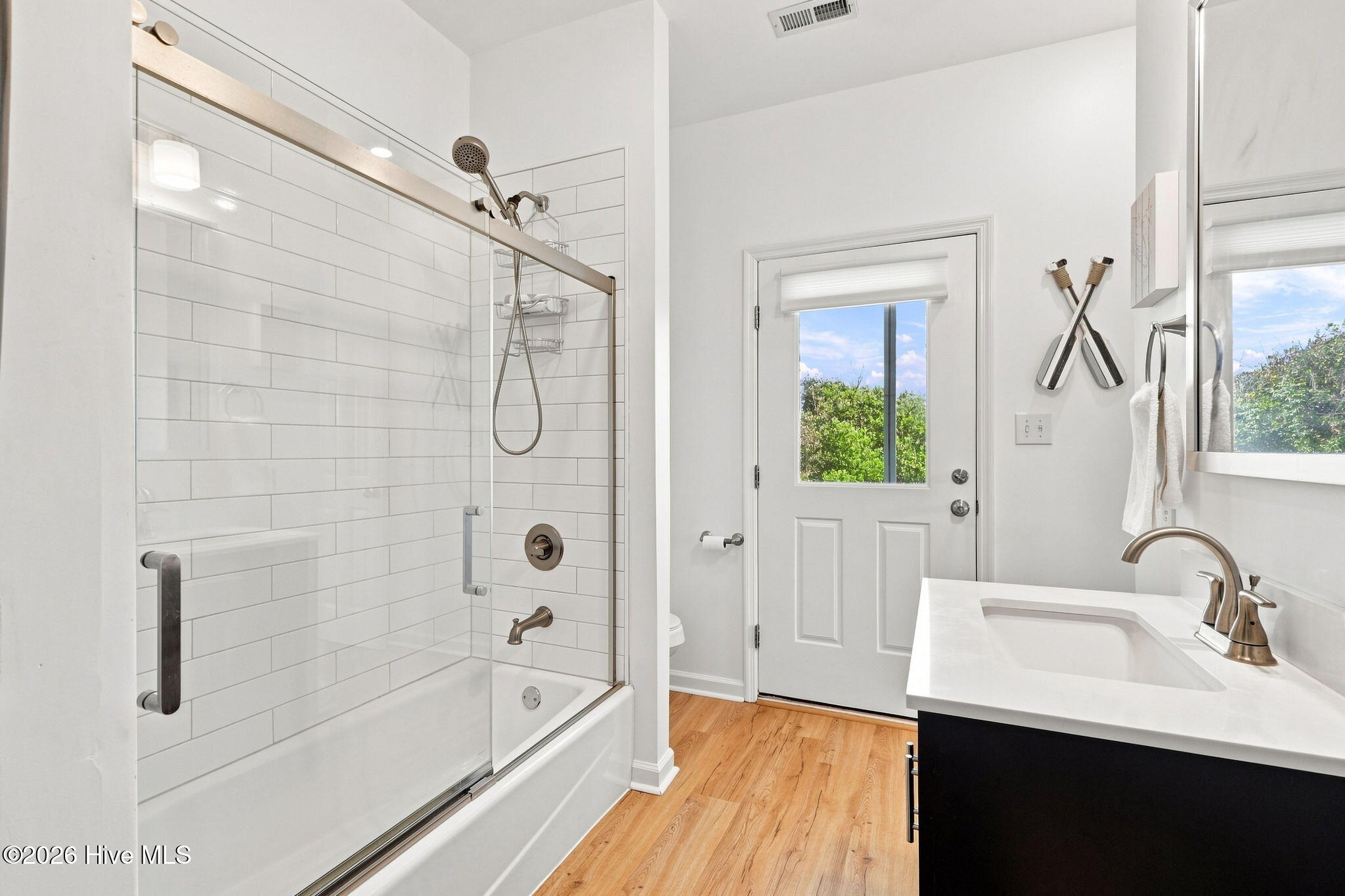 102 Alex Court Property Photo 17