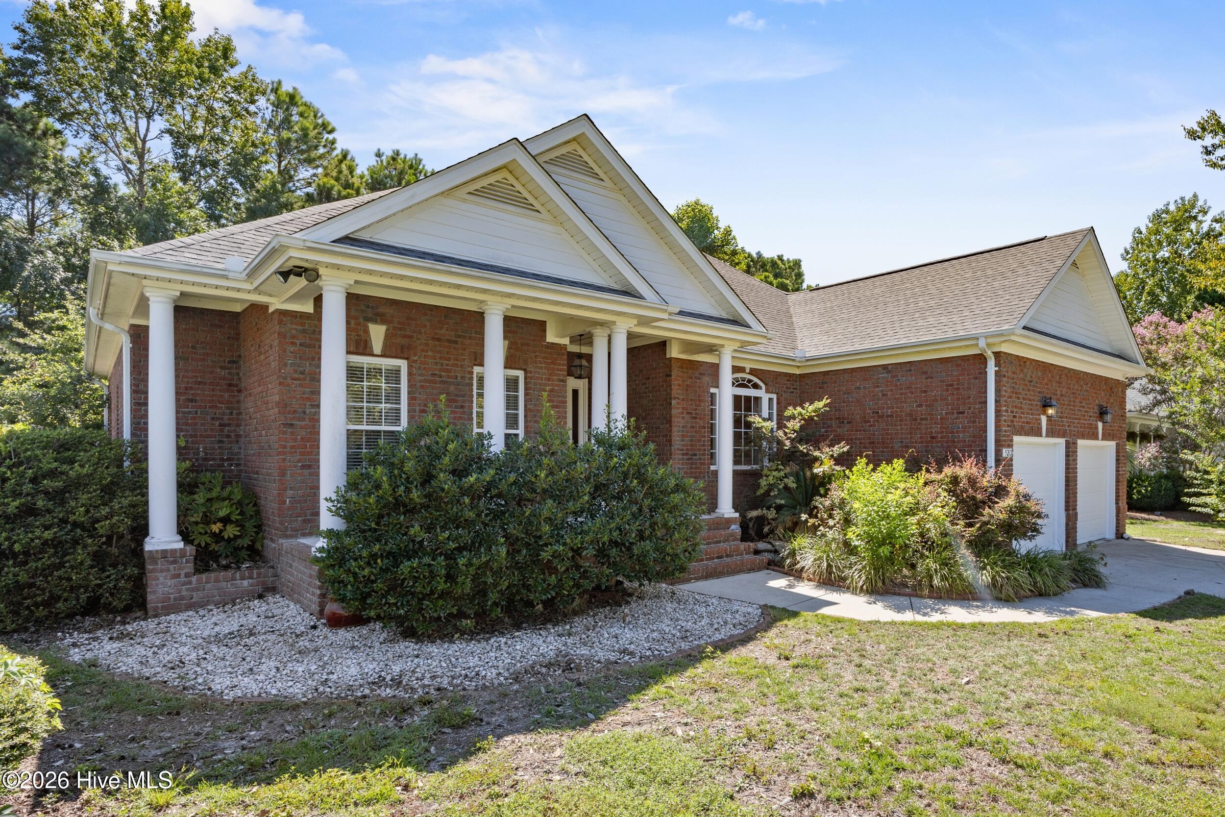 5212 Crosswinds Drive Property Photo 2