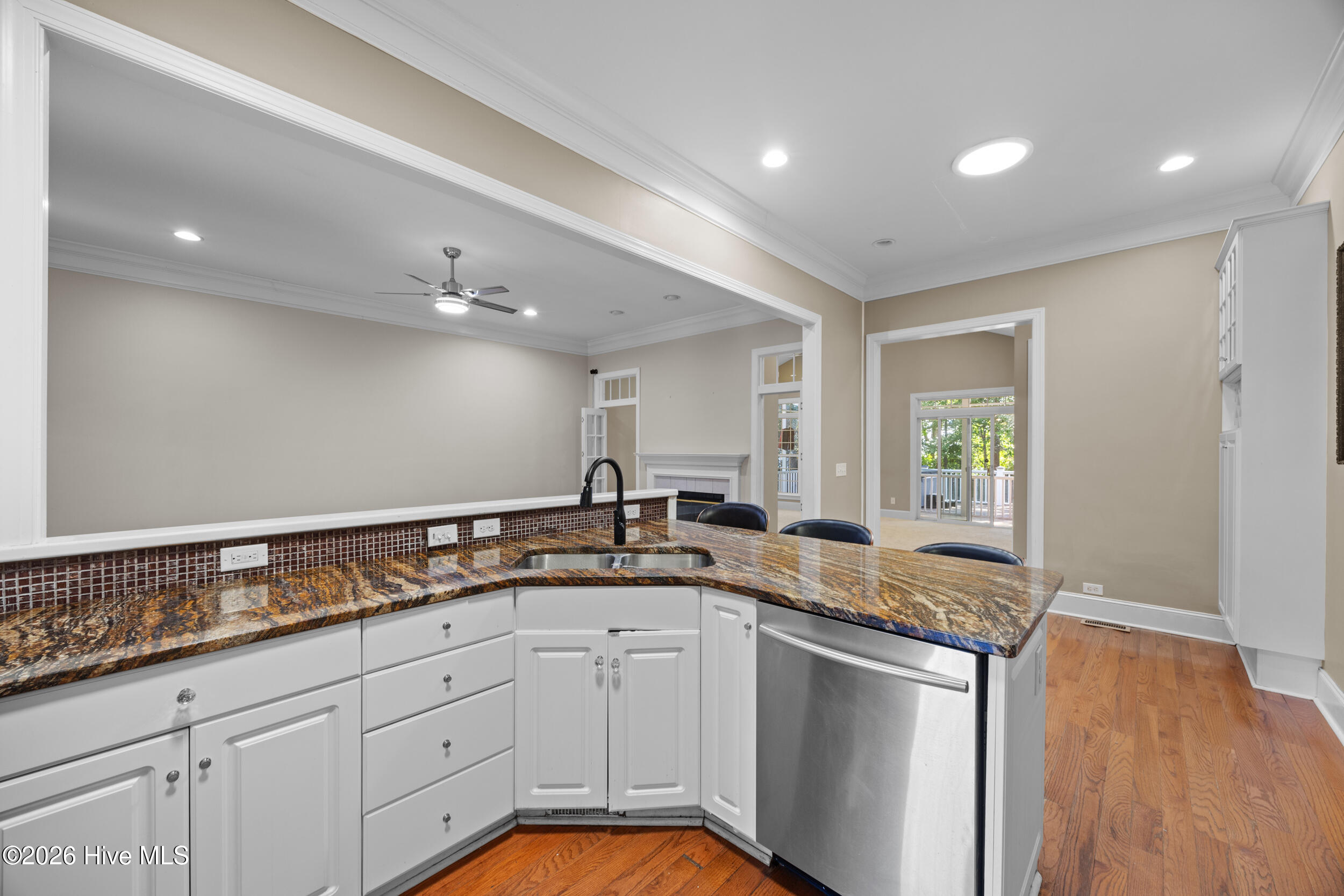 5212 Crosswinds Drive Property Photo 13