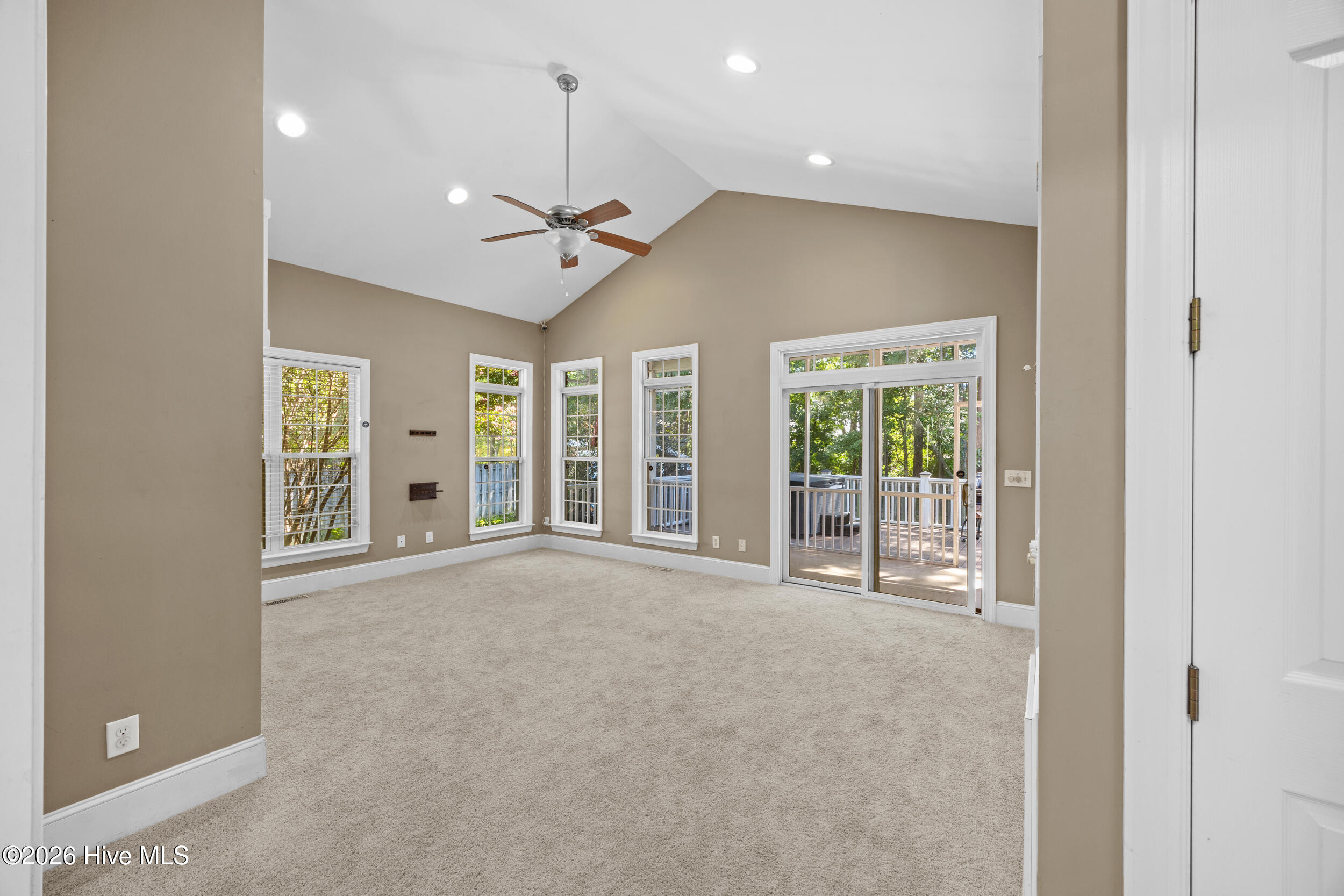 5212 Crosswinds Drive Property Photo 26