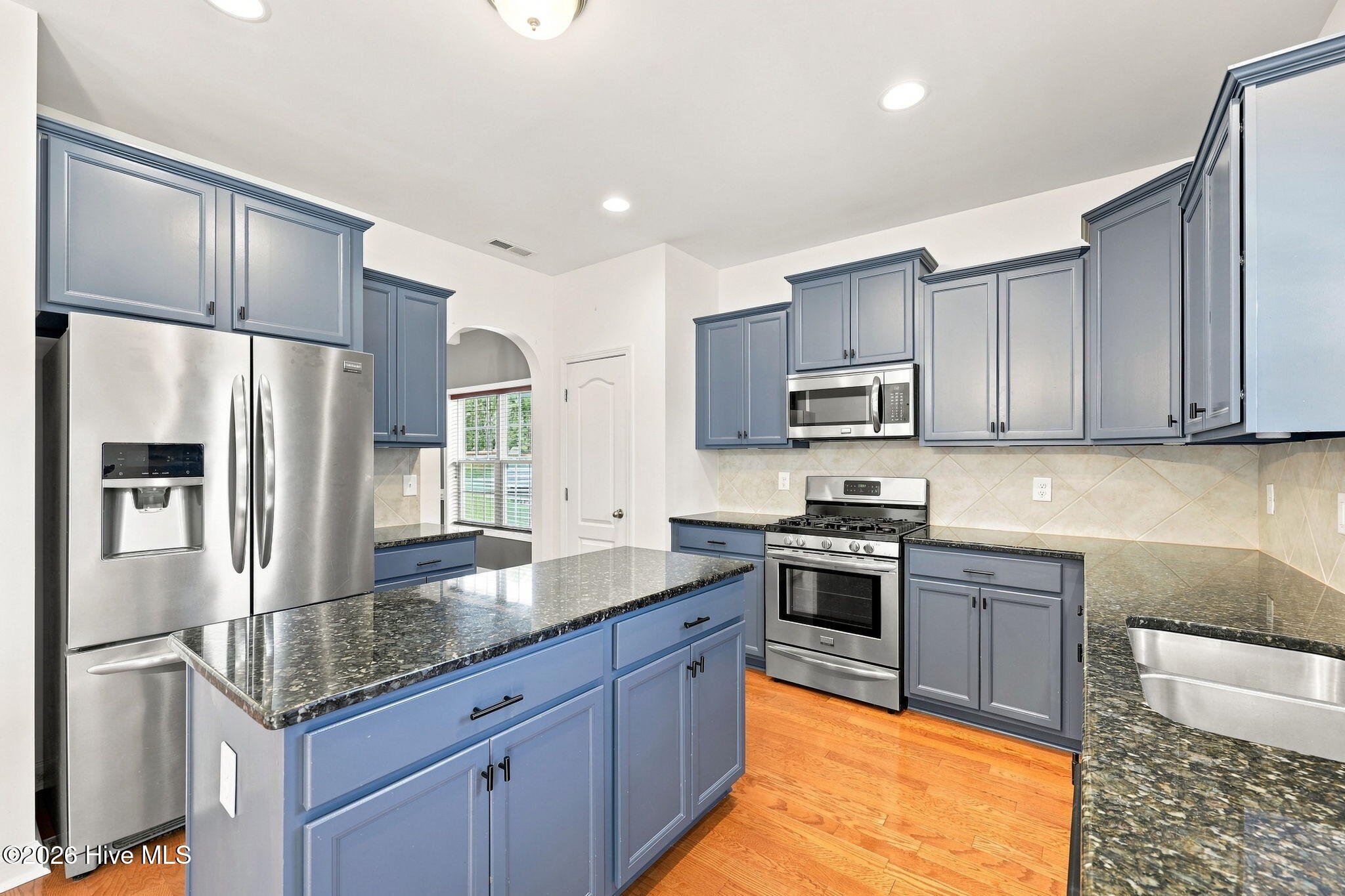 1105 Whitney Drive Property Photo 18