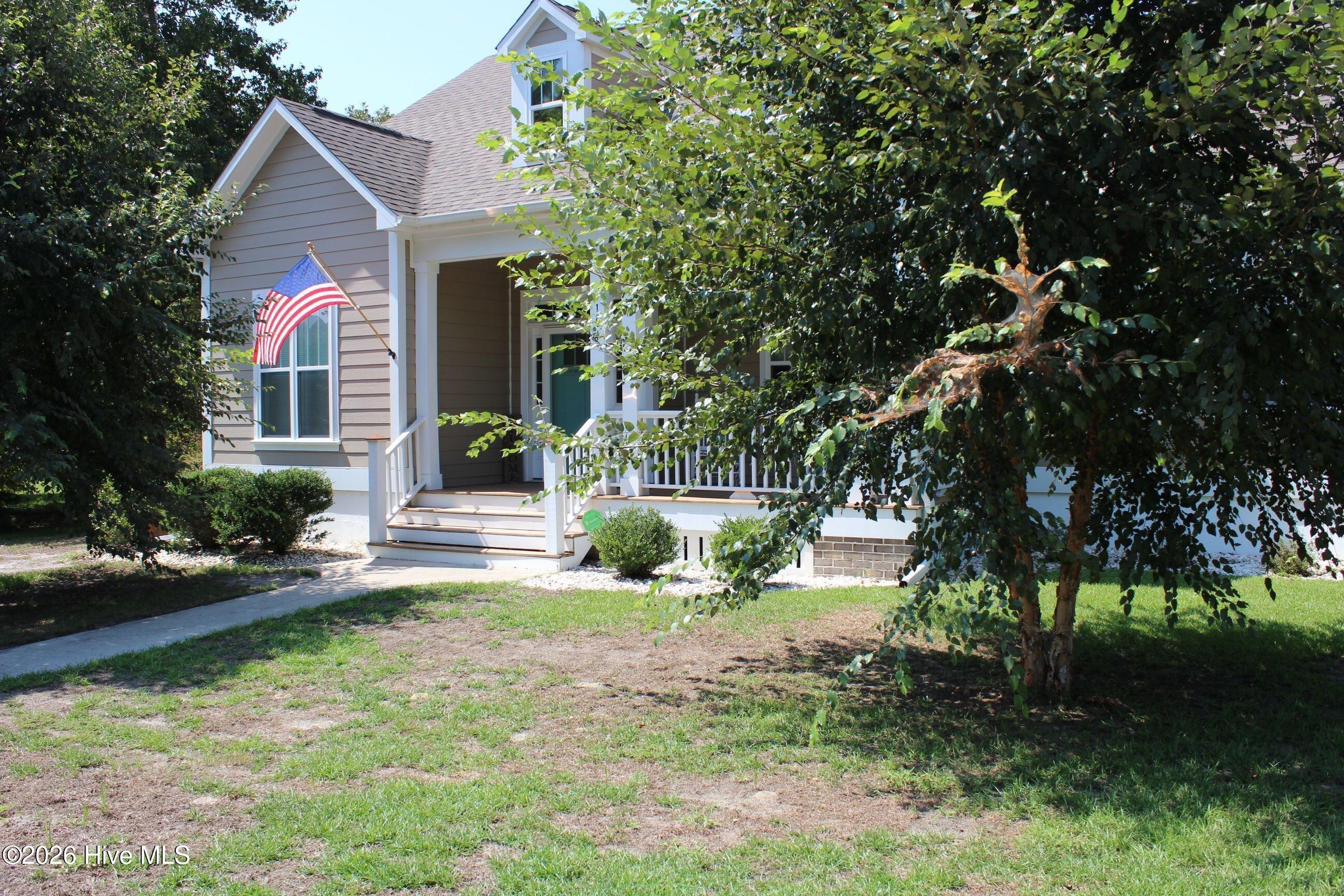 104 Queens Harbor Drive Property Photo 6