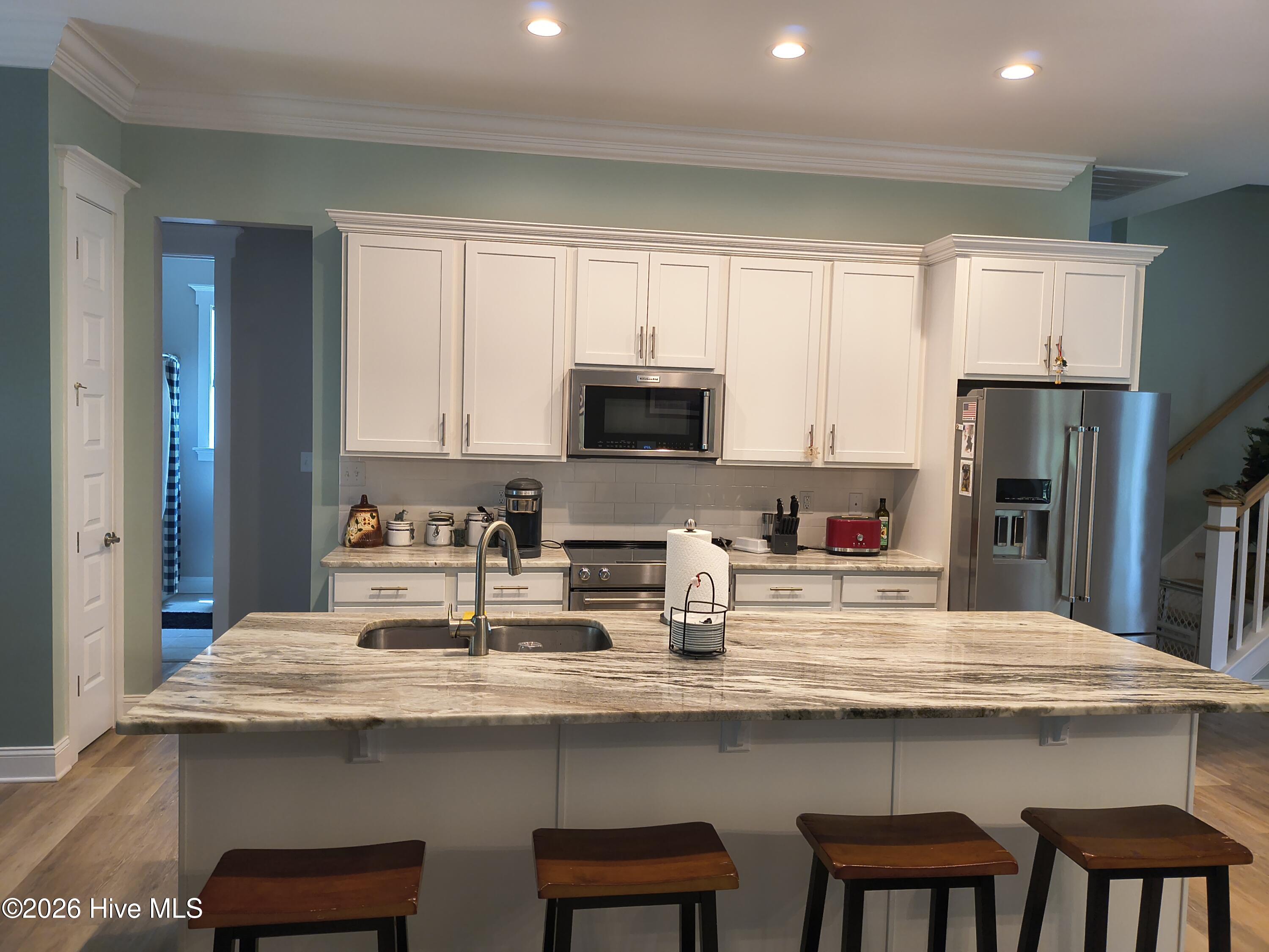 104 Queens Harbor Drive Property Photo 11