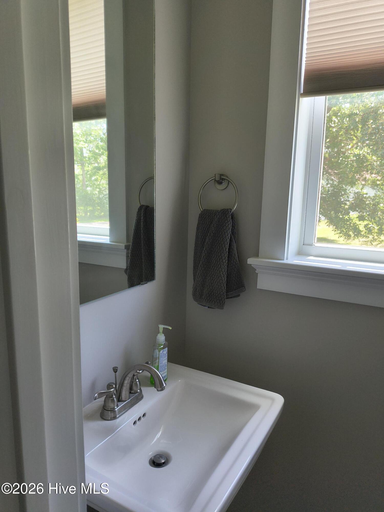 104 Queens Harbor Drive Property Photo 24