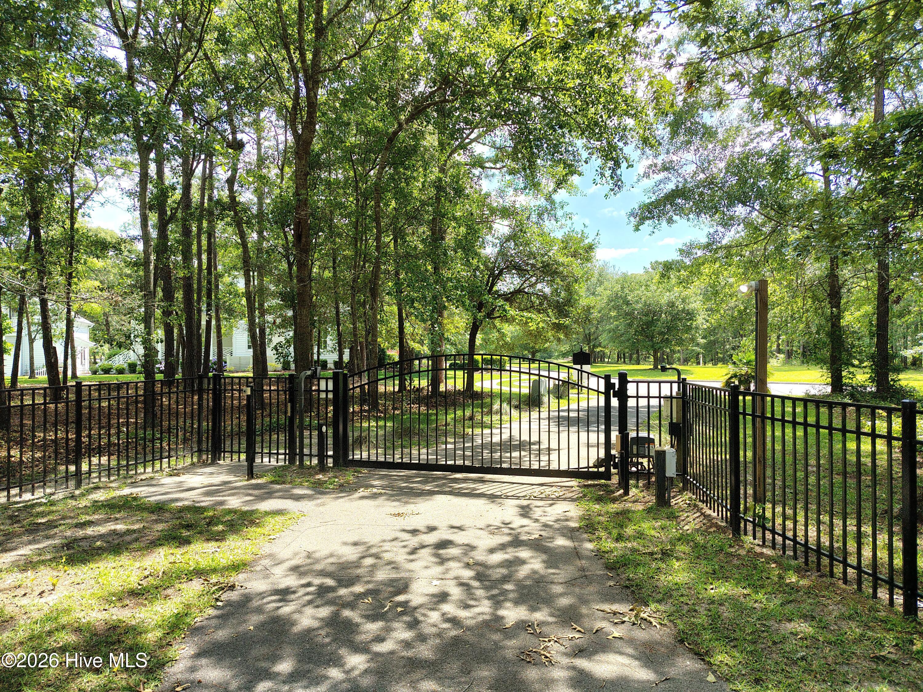 104 Queens Harbor Drive Property Photo 40