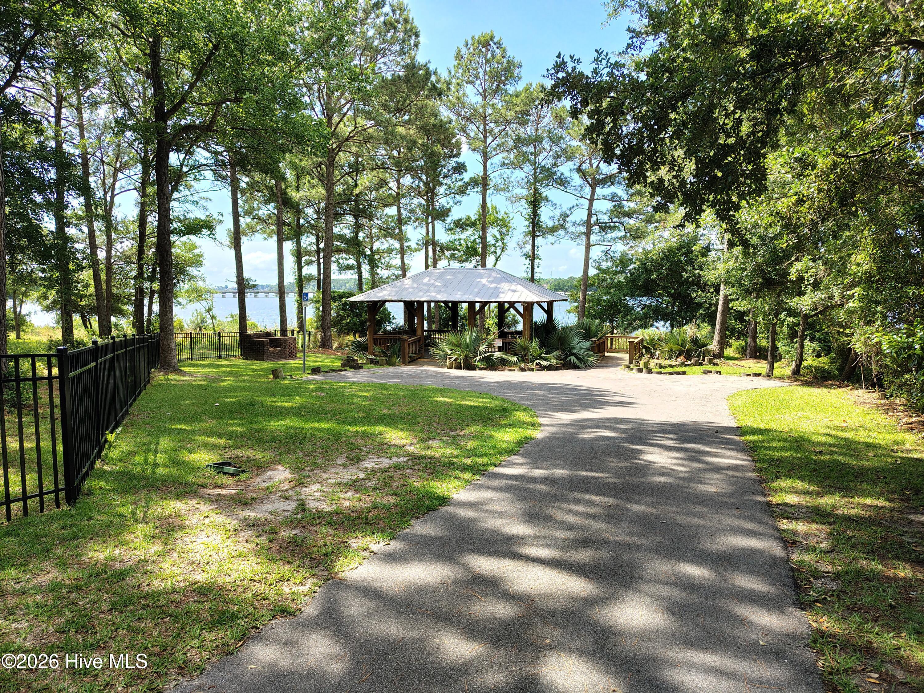 104 Queens Harbor Drive Property Photo 42