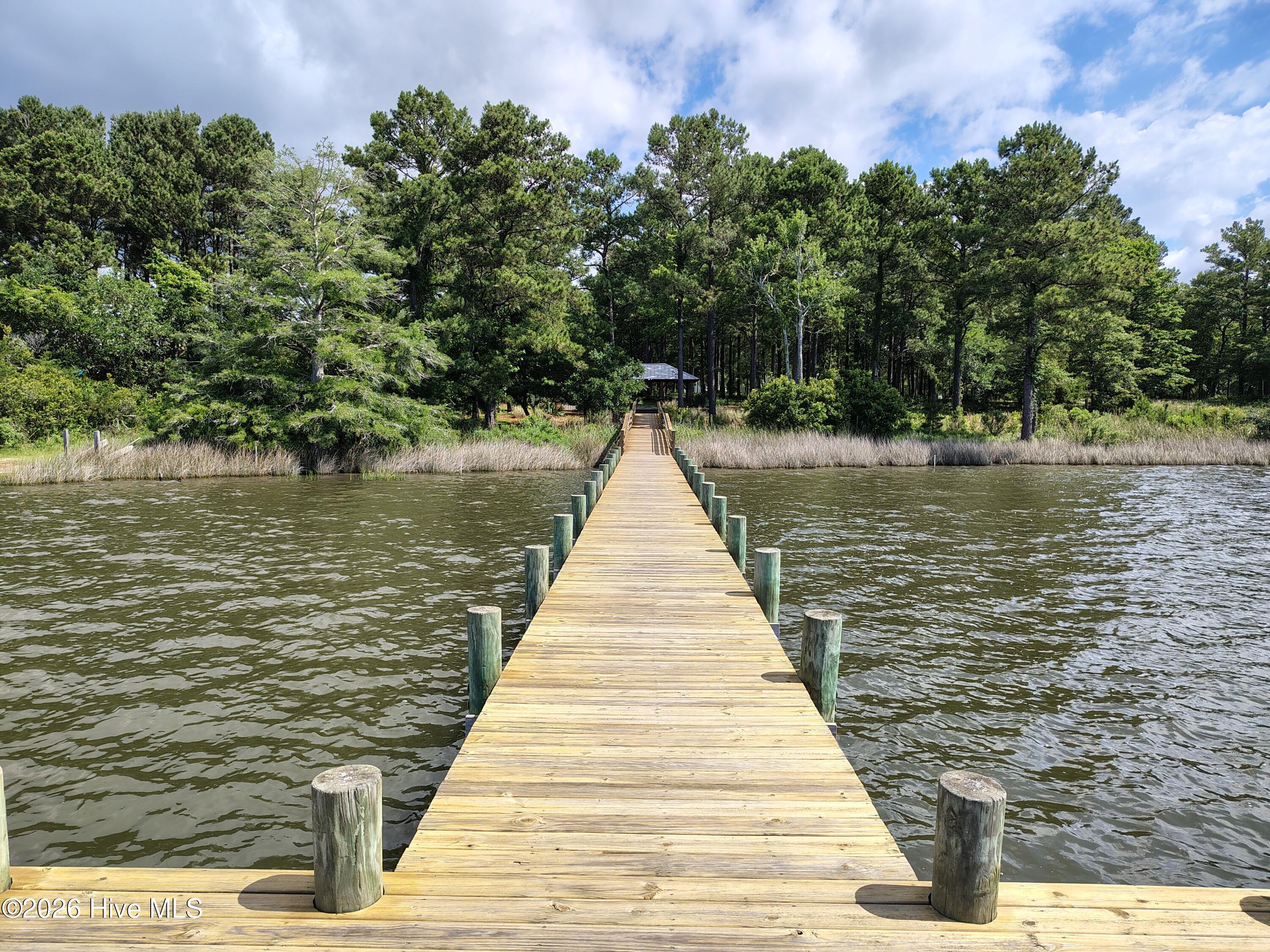 104 Queens Harbor Drive Property Photo 47