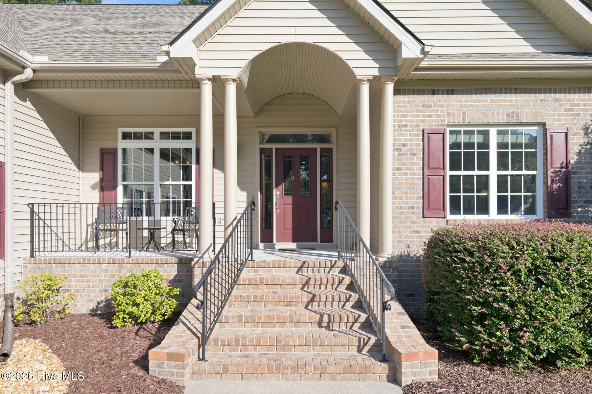 4542 Moss Bend Property Photo 4