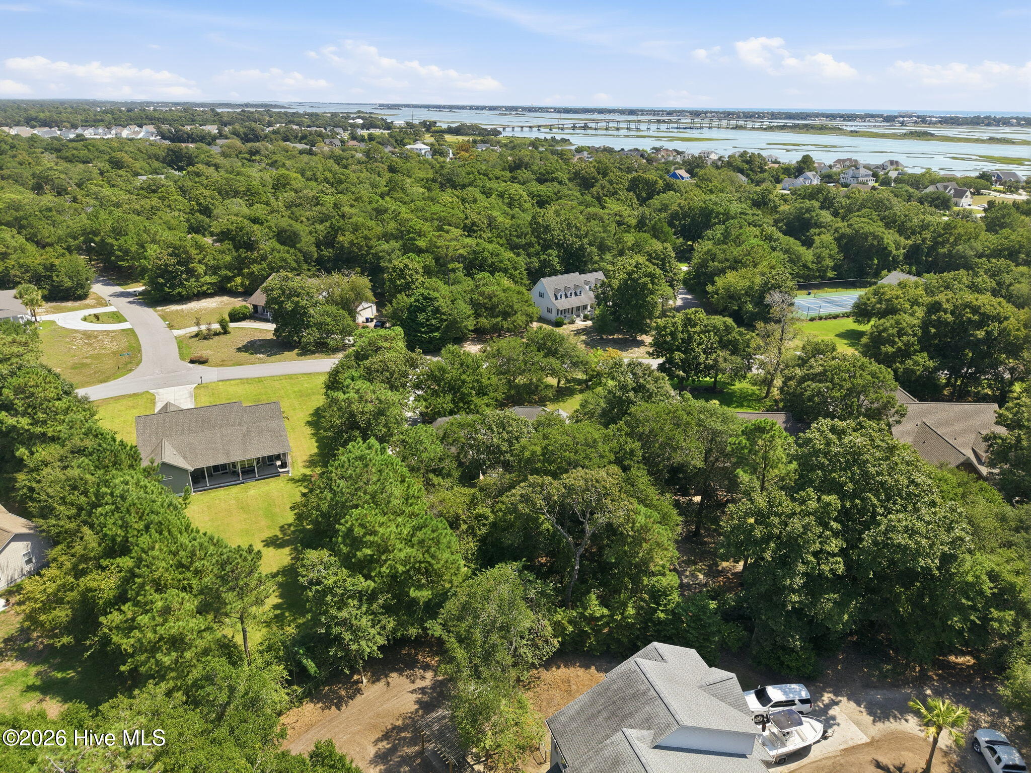 202 Shoreline Drive Property Photo 13