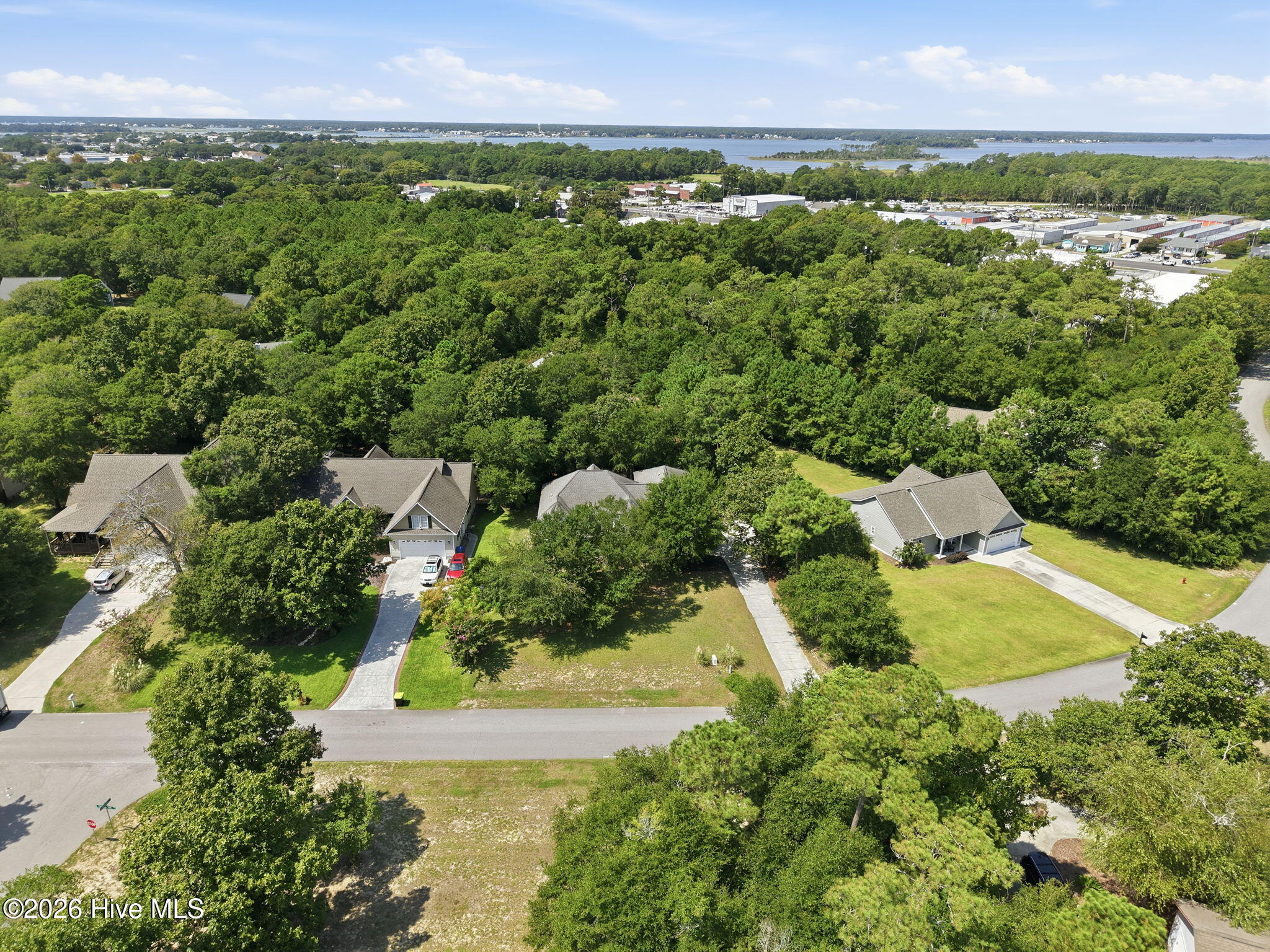 202 Shoreline Drive Property Photo 15