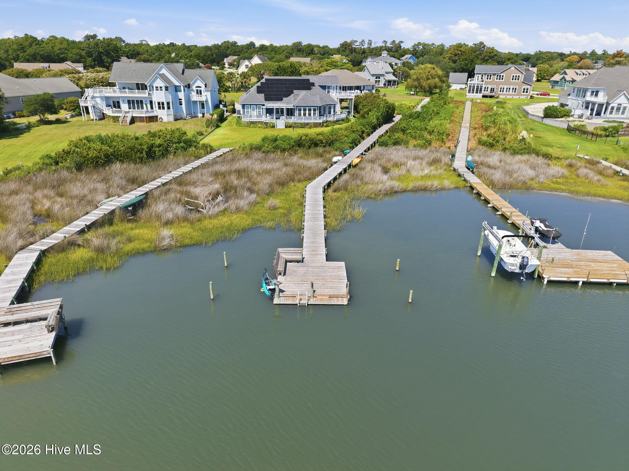 202 Shoreline Drive Property Photo 20