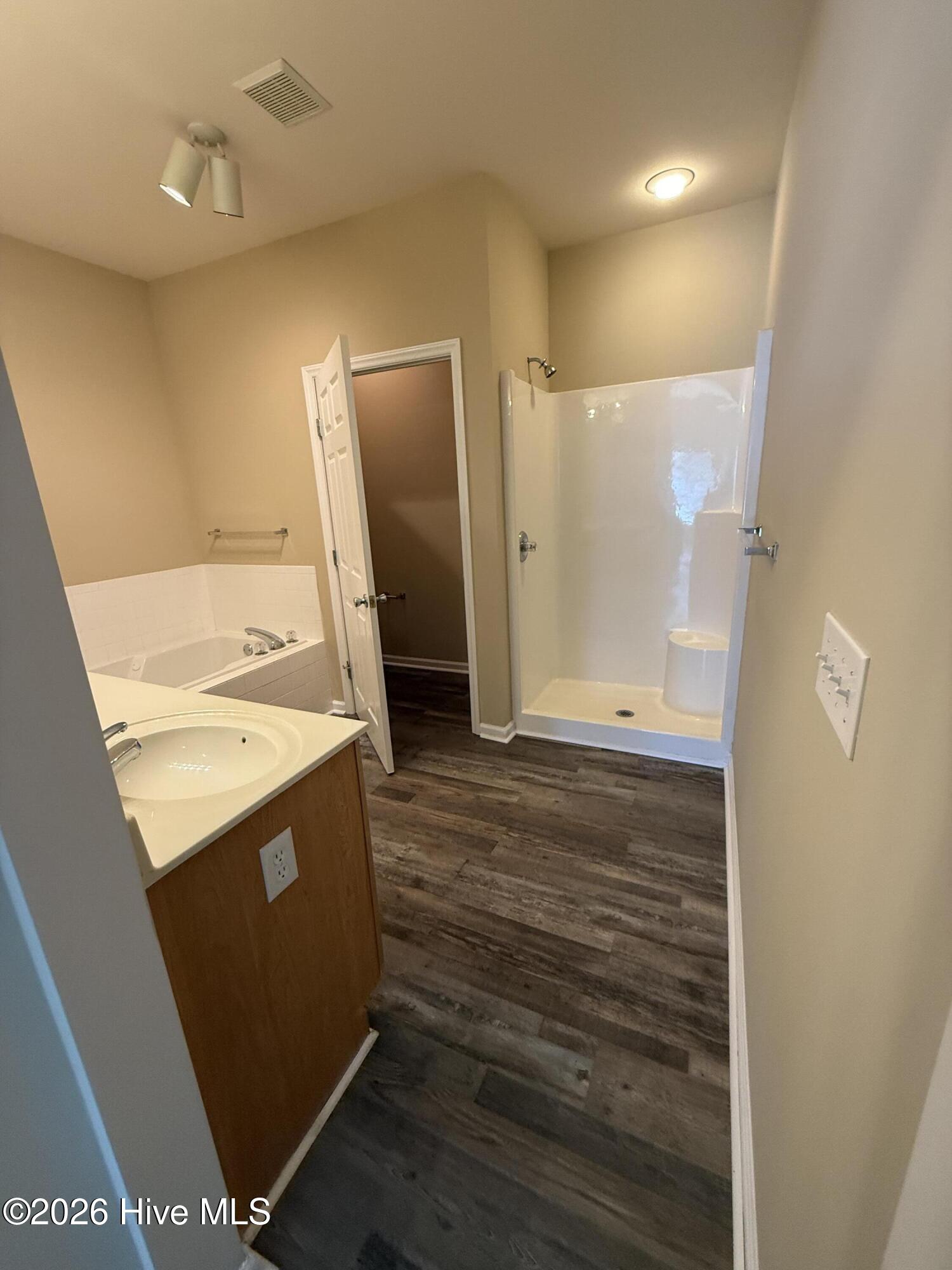 1135 Turtle Creek Road D Property Photo 18
