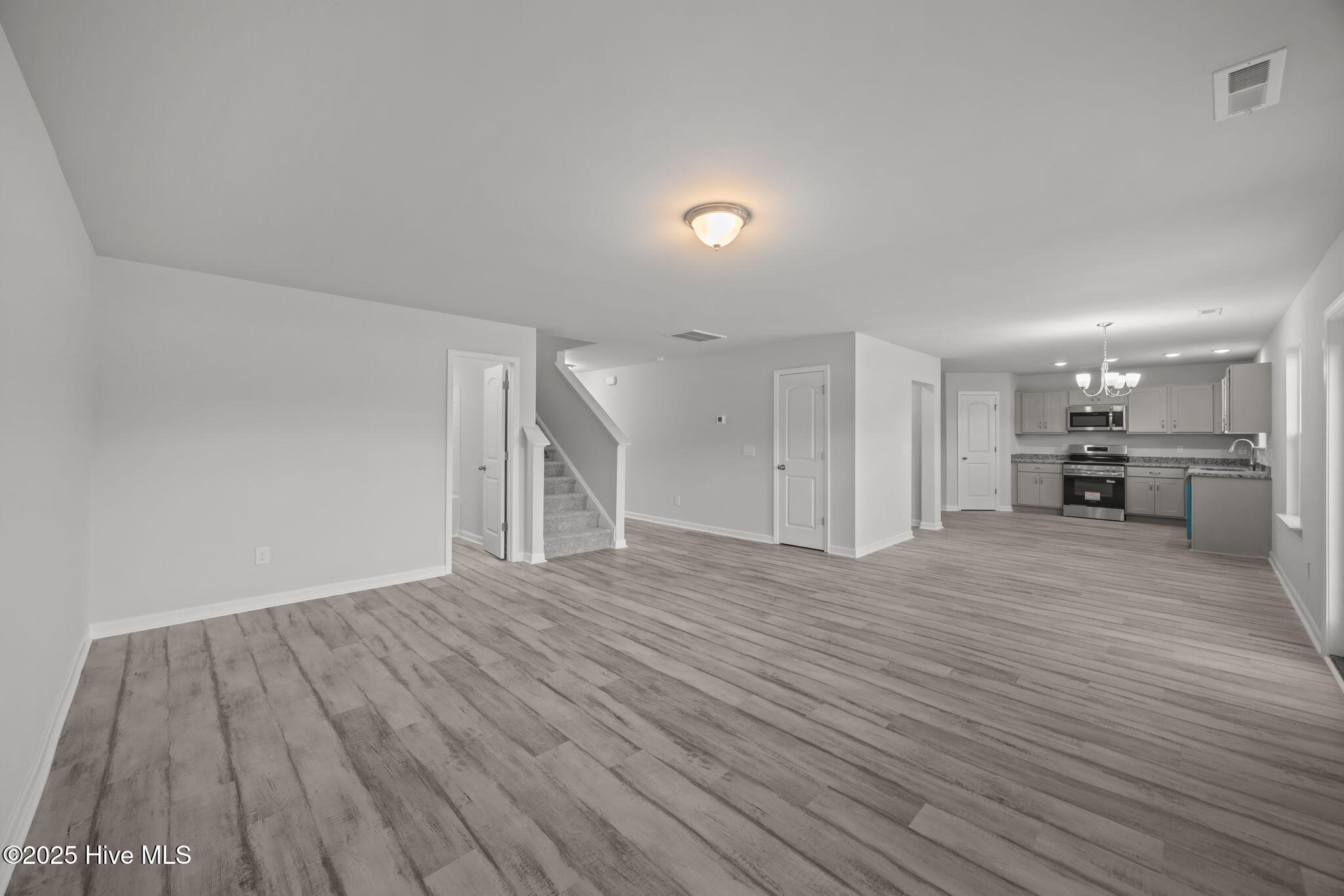 2900 Essex Street Property Photo 12