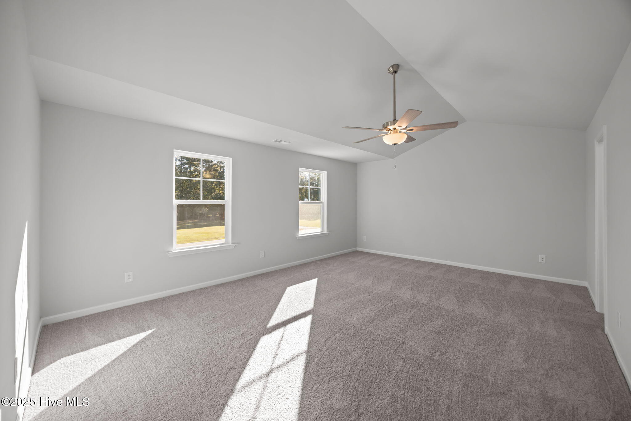 2900 Essex Street Property Photo 19