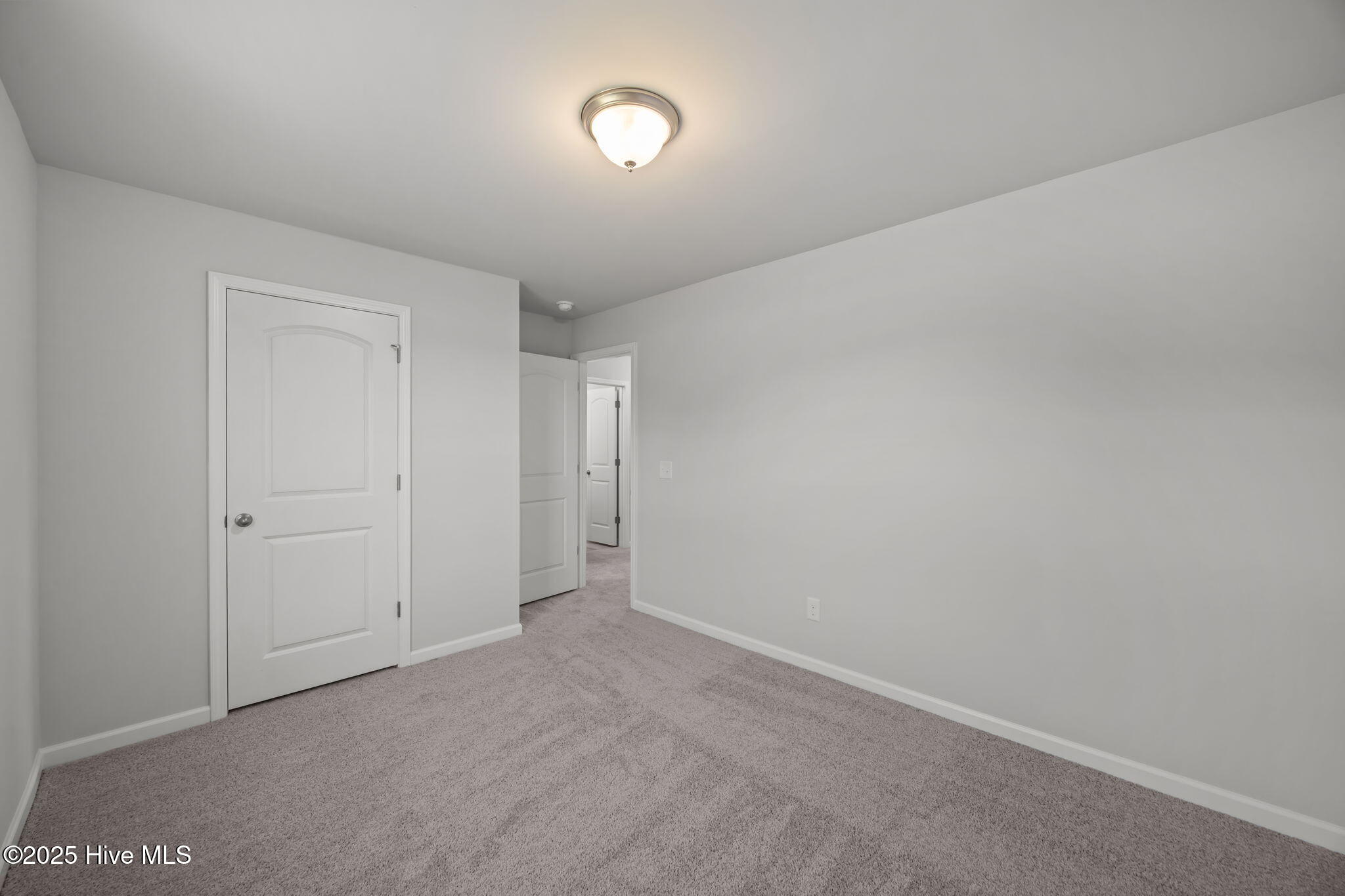 2900 Essex Street Property Photo 27