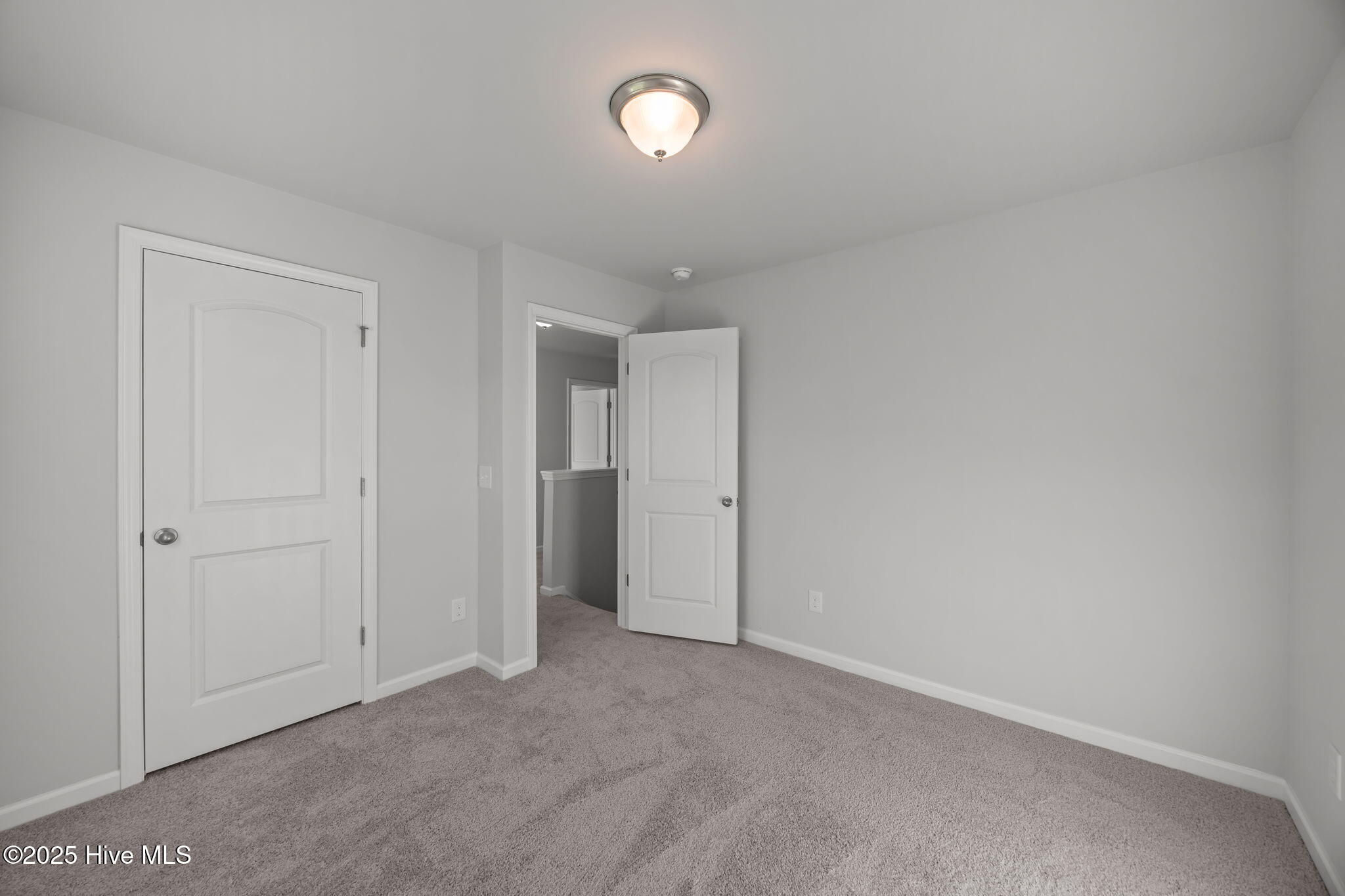 2900 Essex Street Property Photo 34