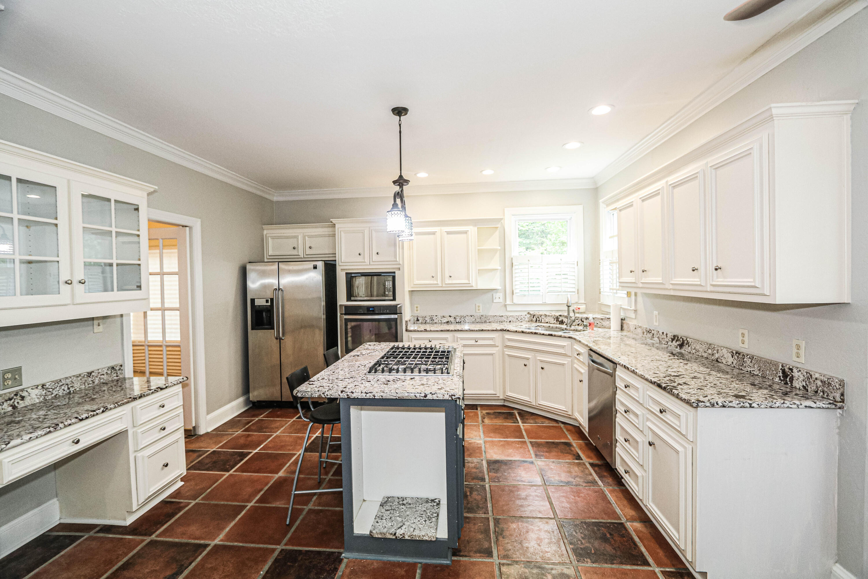 4265 Deerwood Lane Property Photo 14