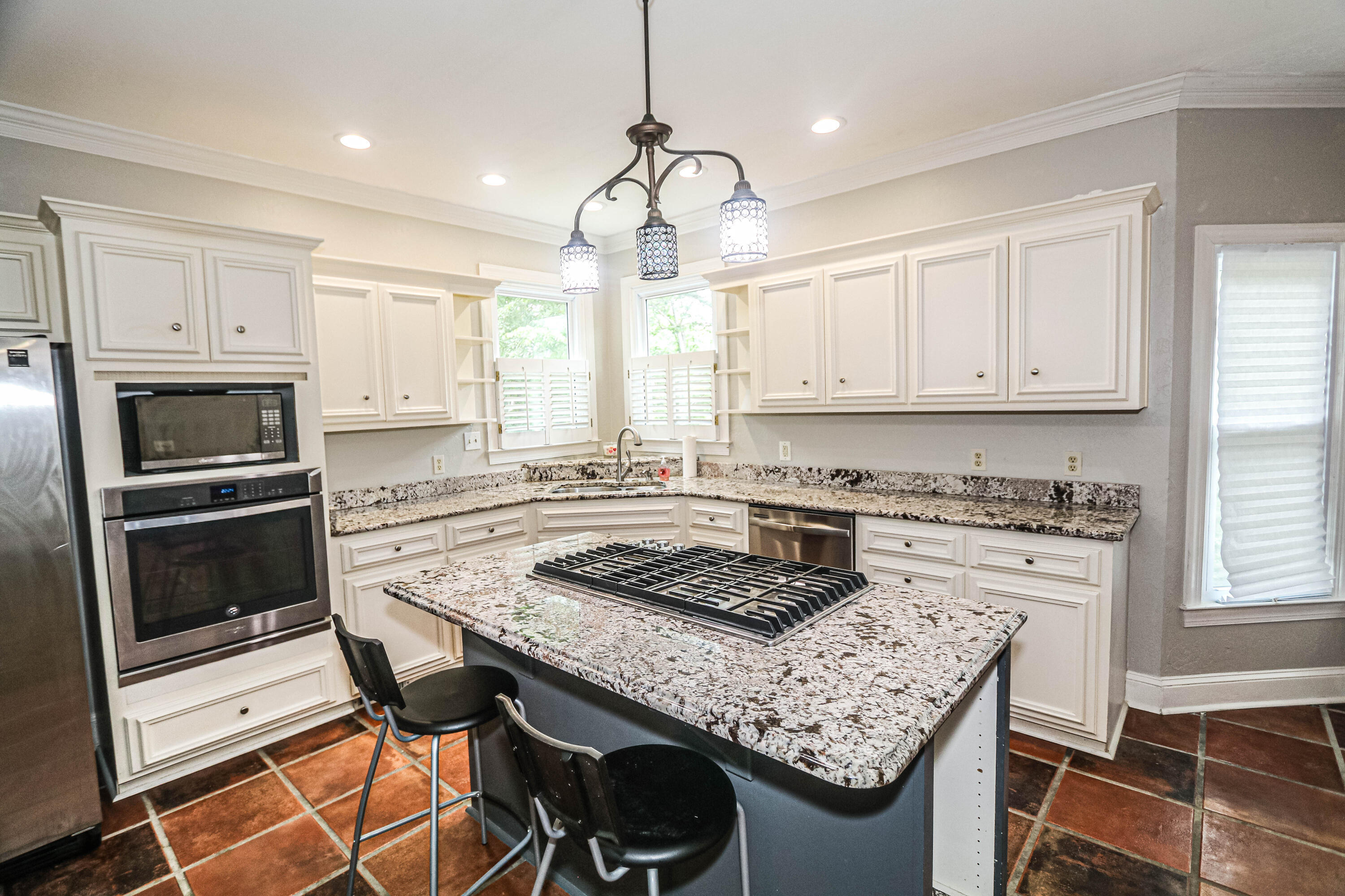 4265 Deerwood Lane Property Photo 15