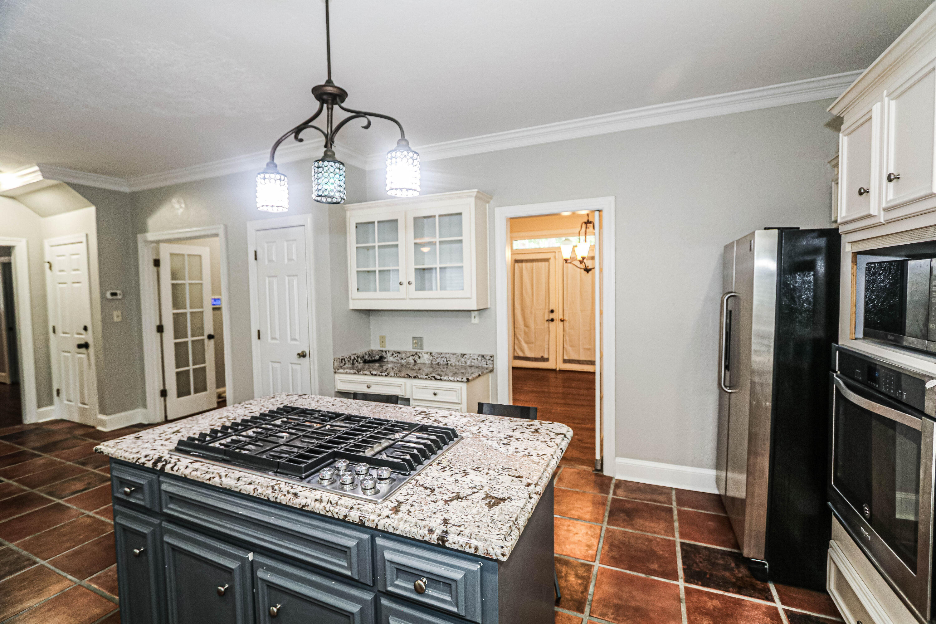 4265 Deerwood Lane Property Photo 17