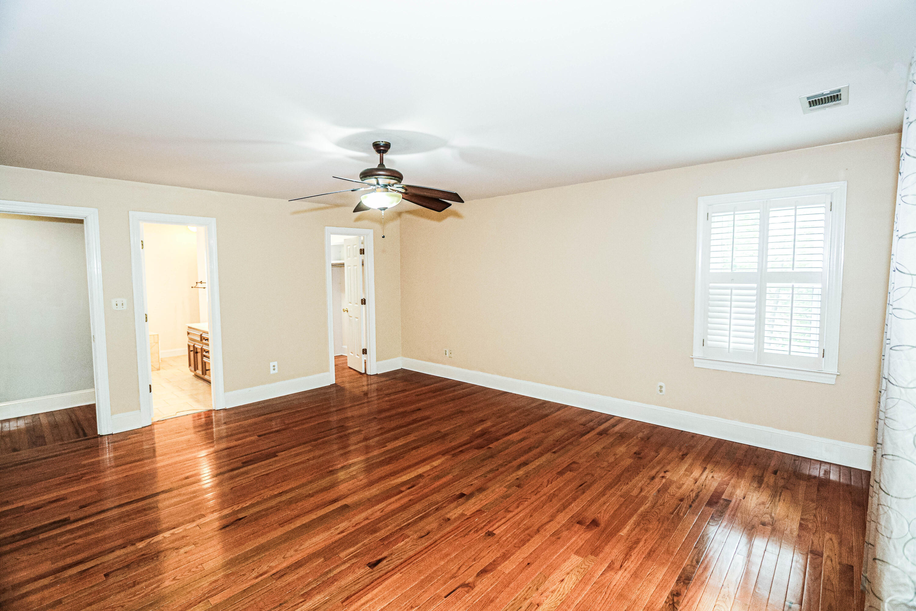 4265 Deerwood Lane Property Photo 31