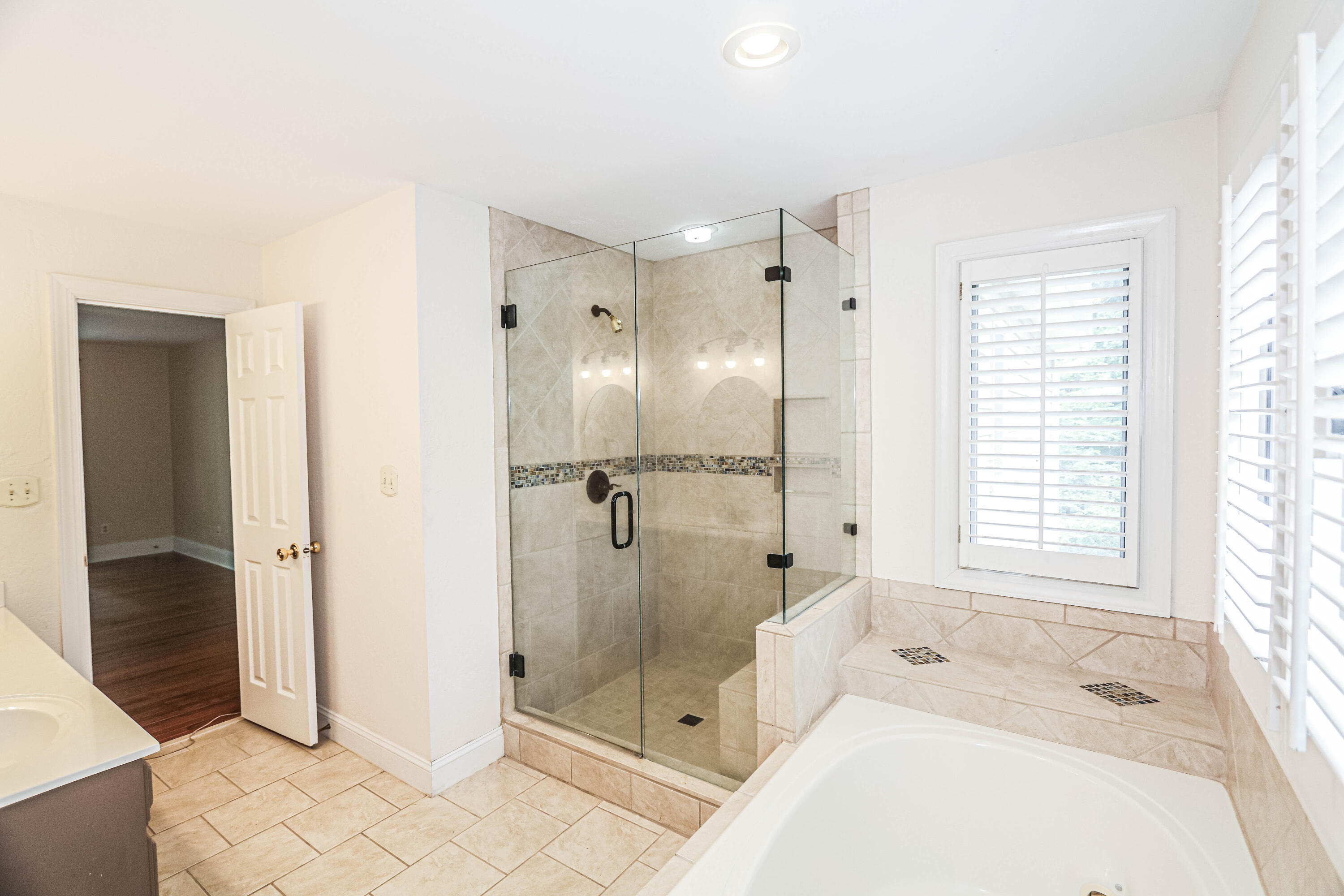 4265 Deerwood Lane Property Photo 37
