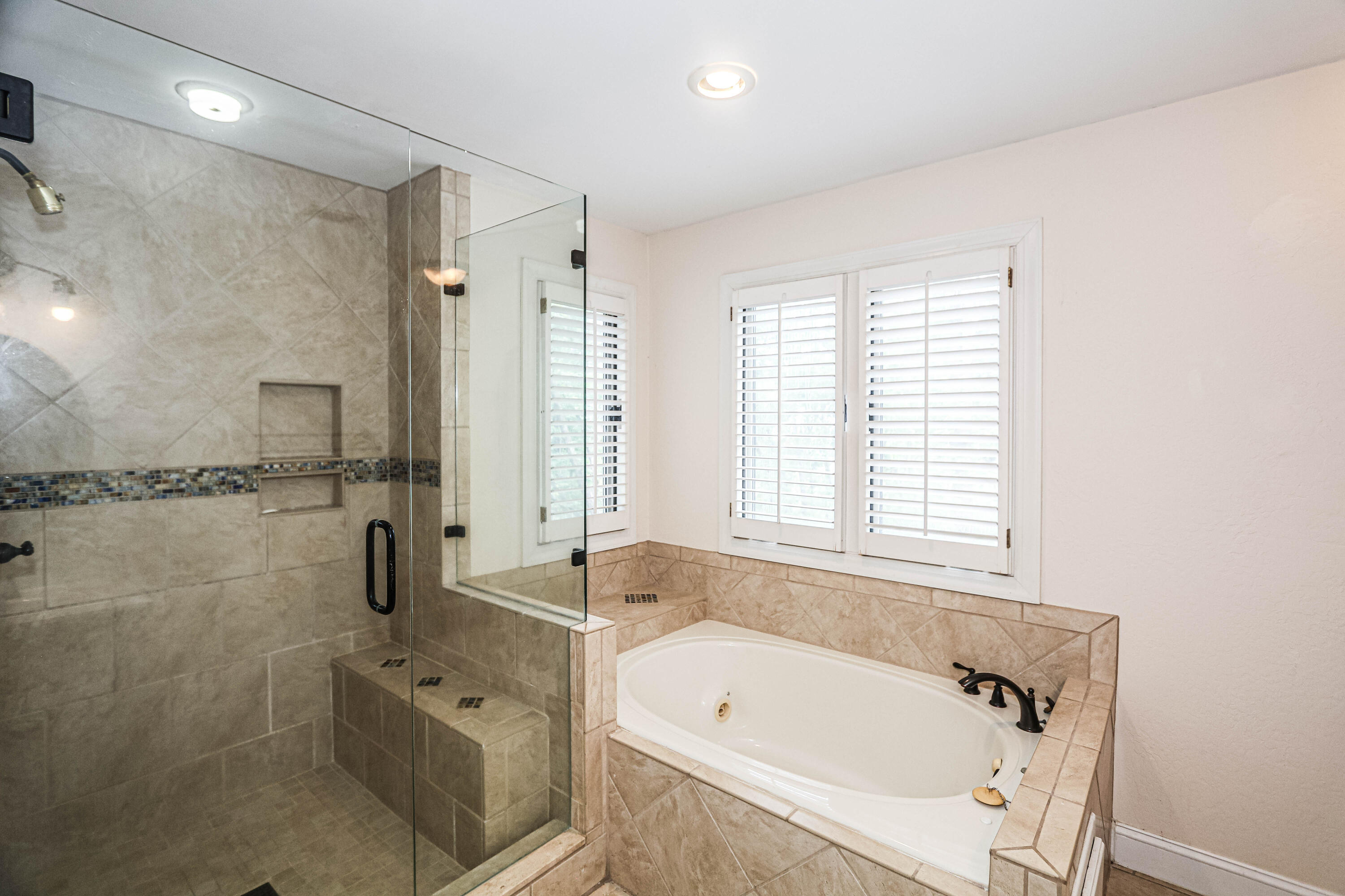 4265 Deerwood Lane Property Photo 38