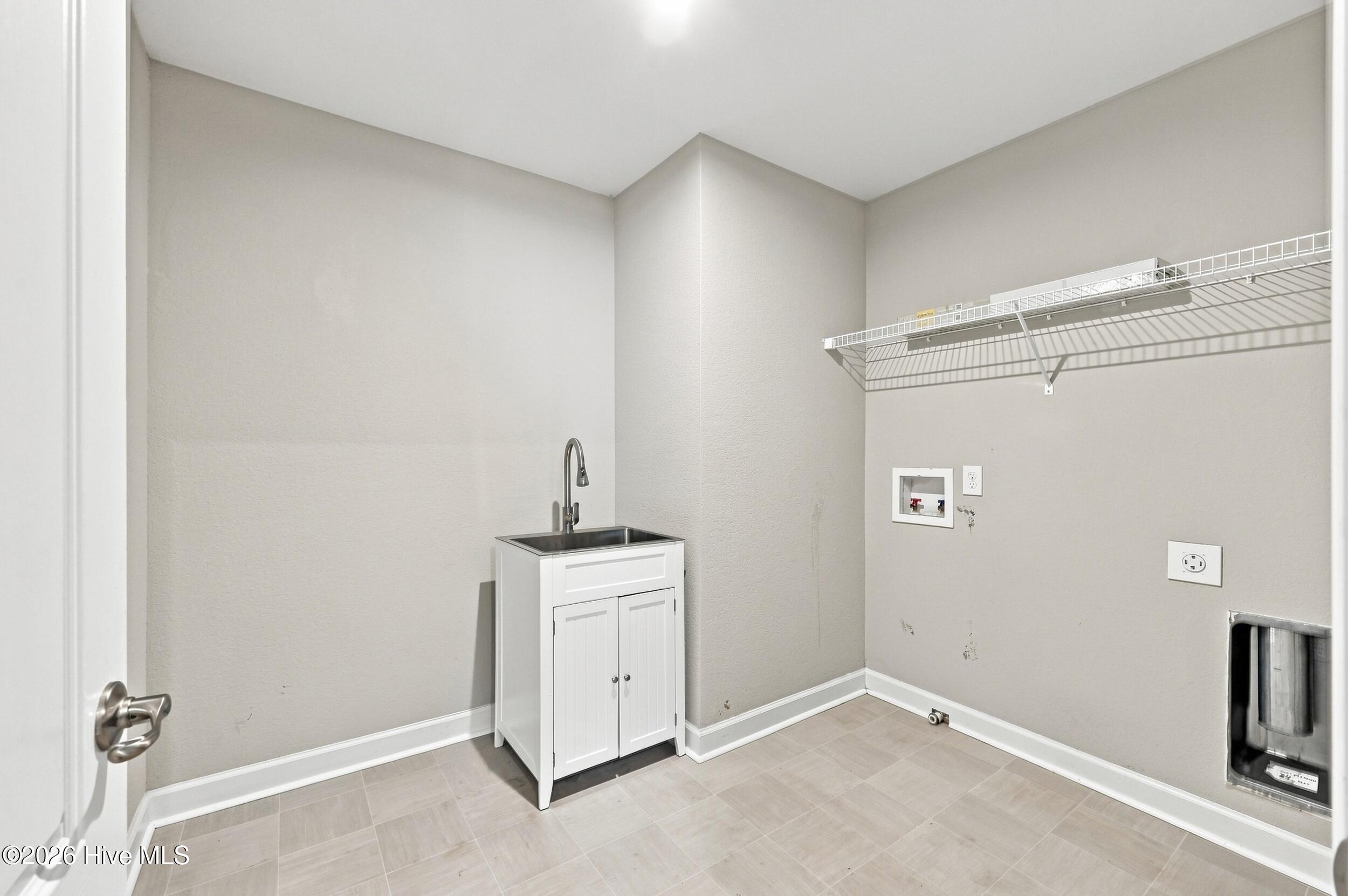 124 Gables Place Property Photo 27