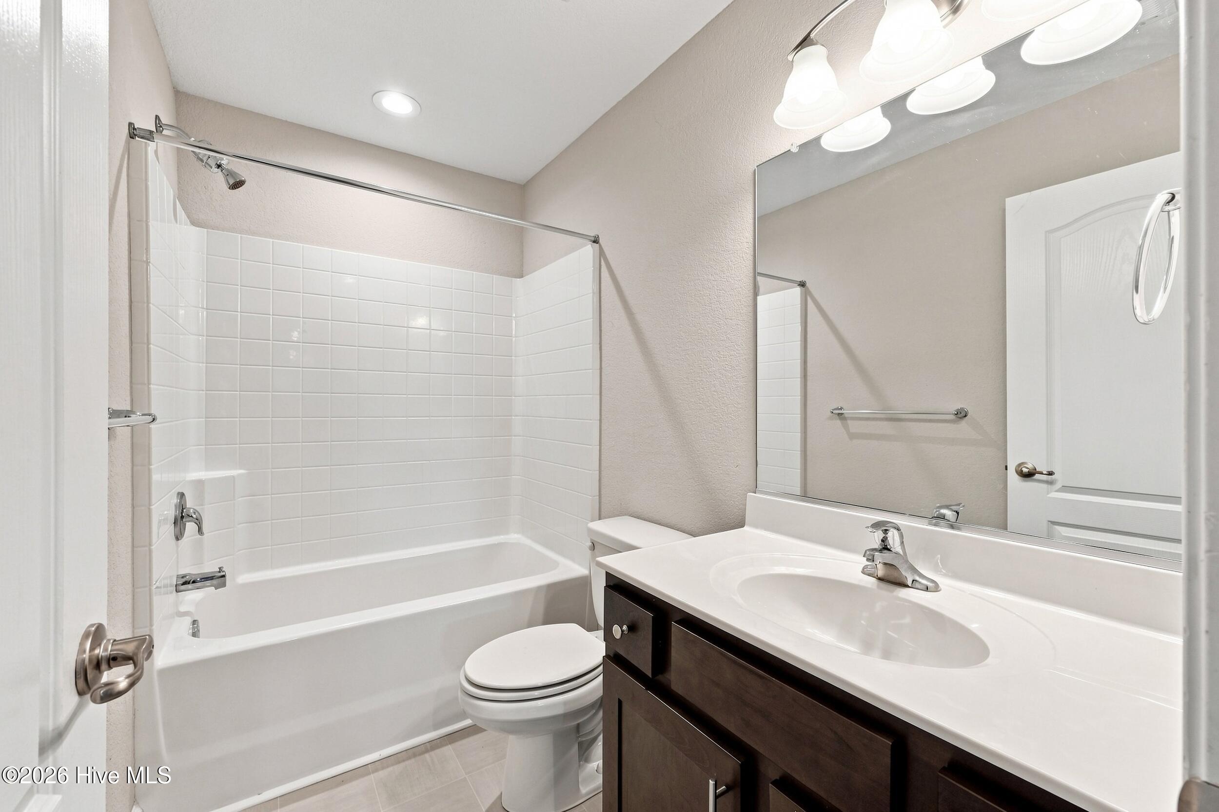 124 Gables Place Property Photo 44