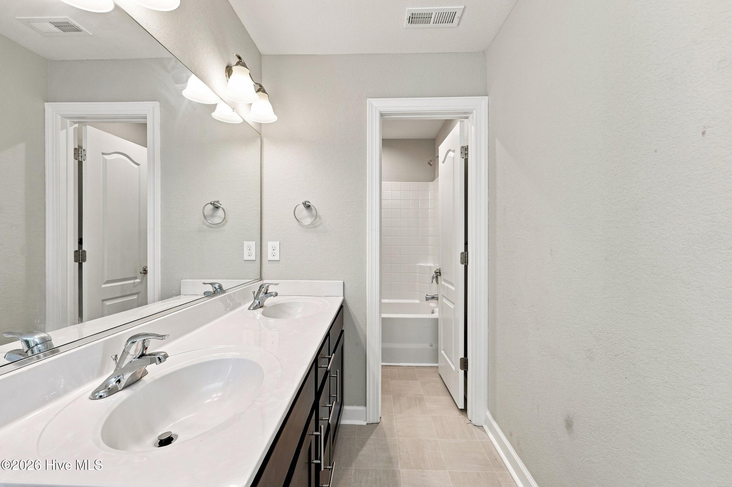 124 Gables Place Property Photo 48