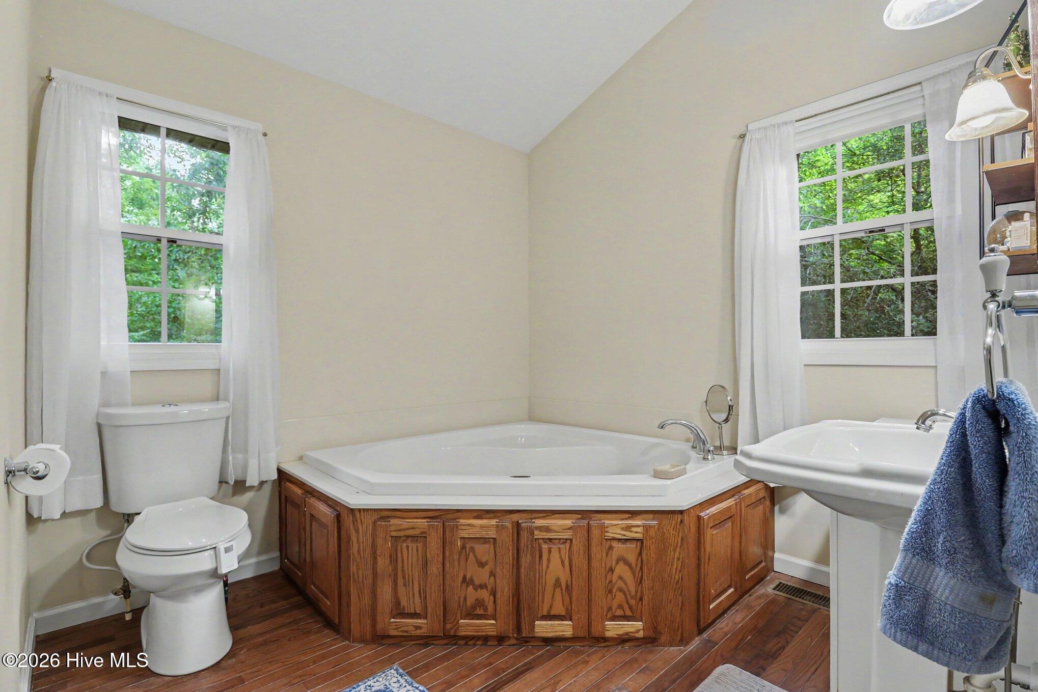 1191 Old Forge Estates Property Photo 3