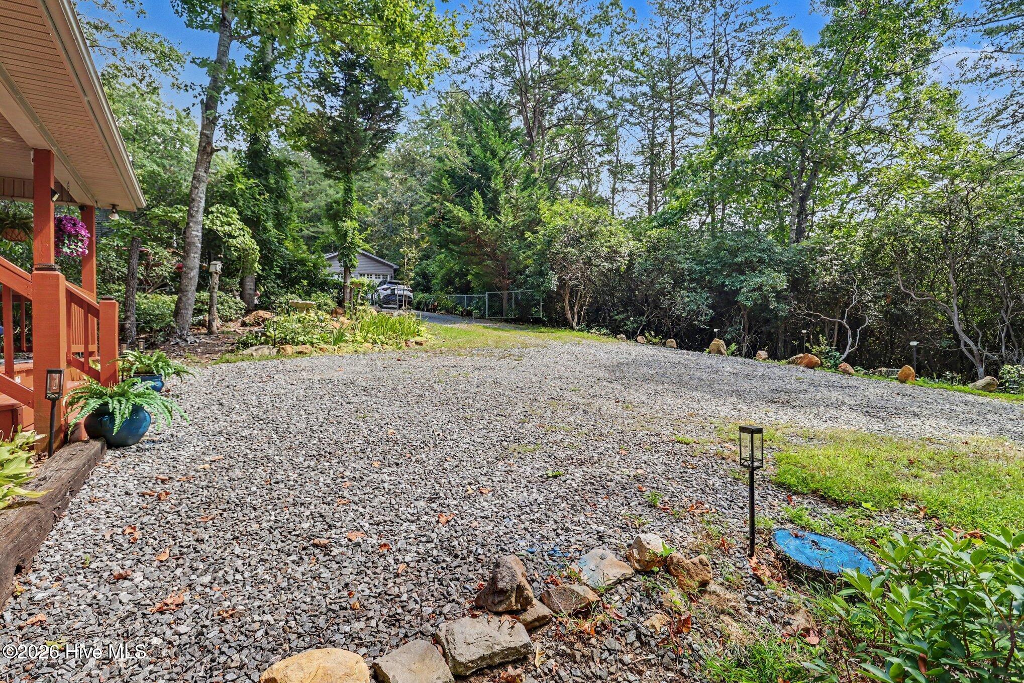 1191 Old Forge Estates Property Photo 24