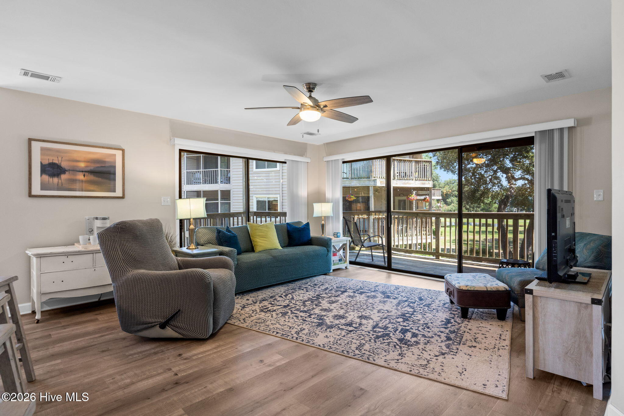 806 Colony Place Sw # C Property Photo 4