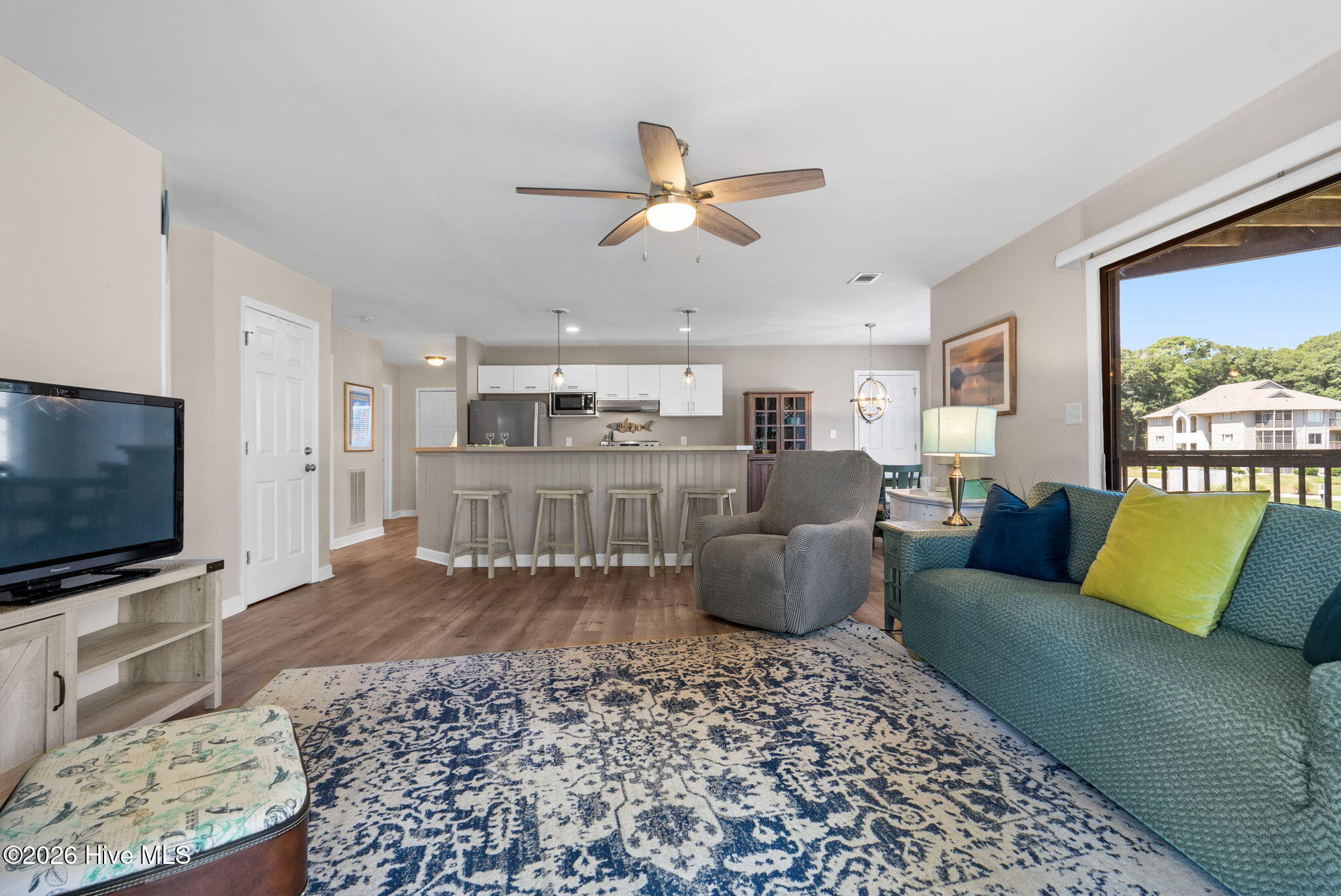 806 Colony Place Sw # C Property Photo 8