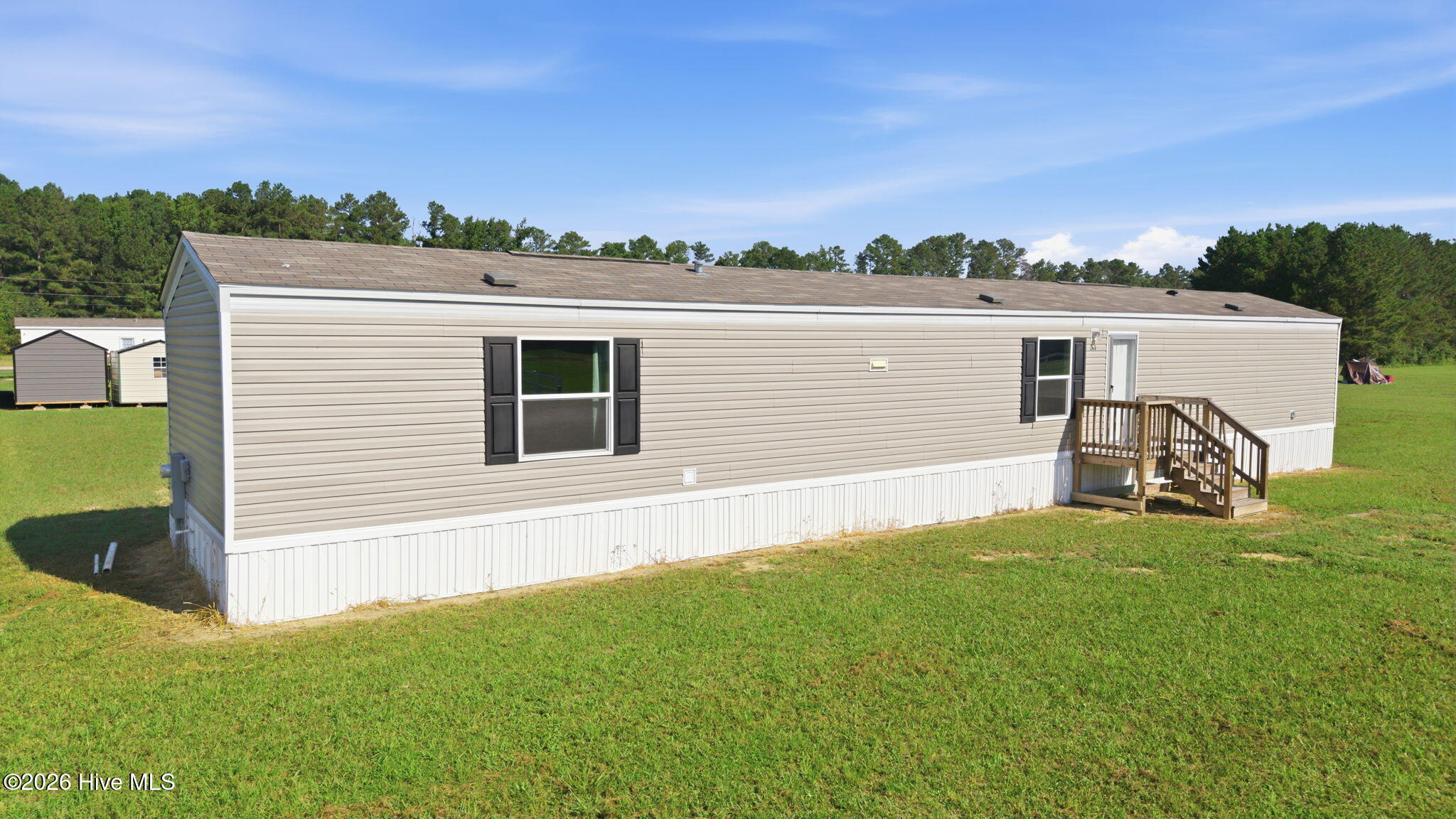 208 Meadow Drive Property Photo 2