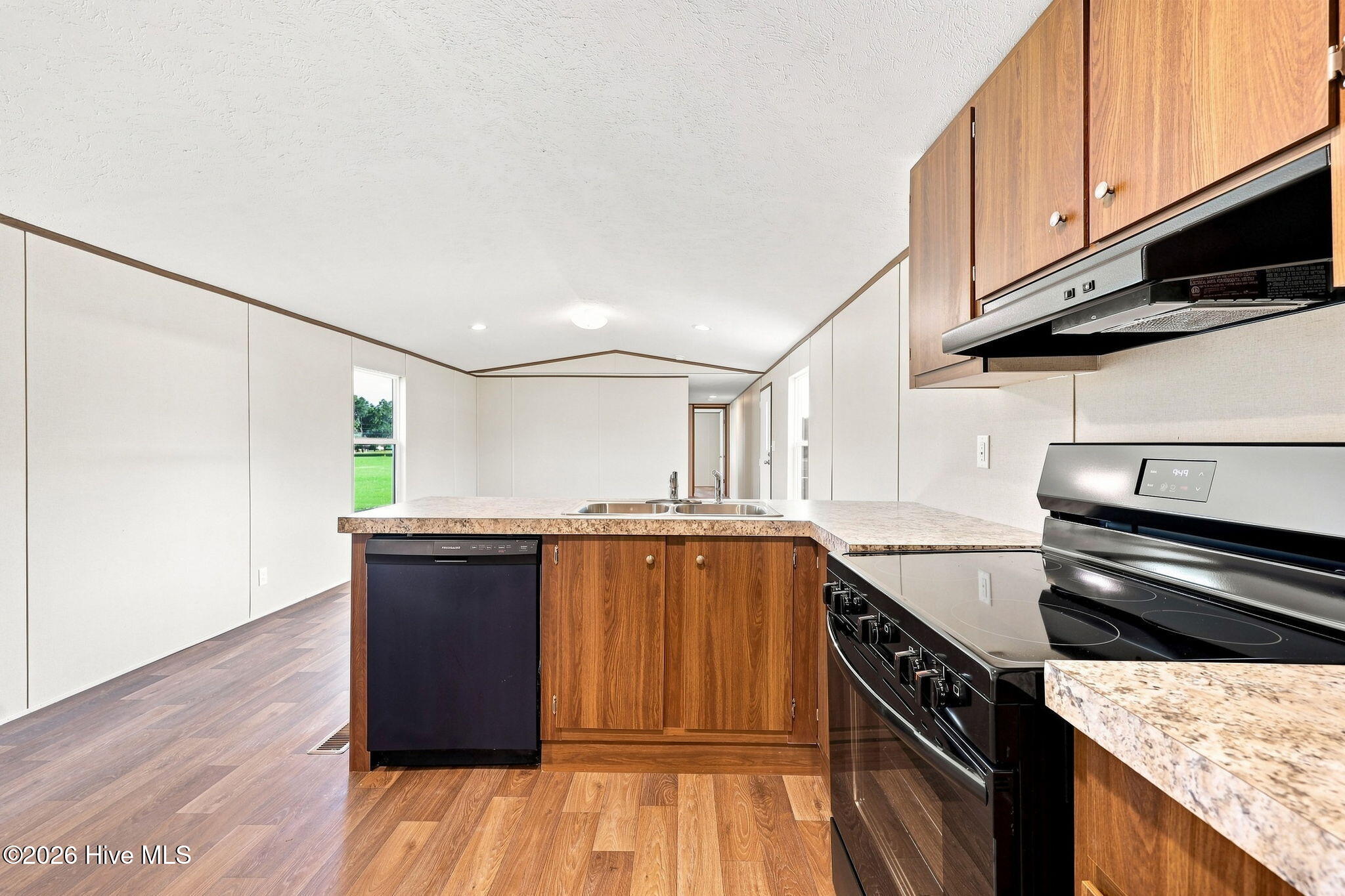 208 Meadow Drive Property Photo 29