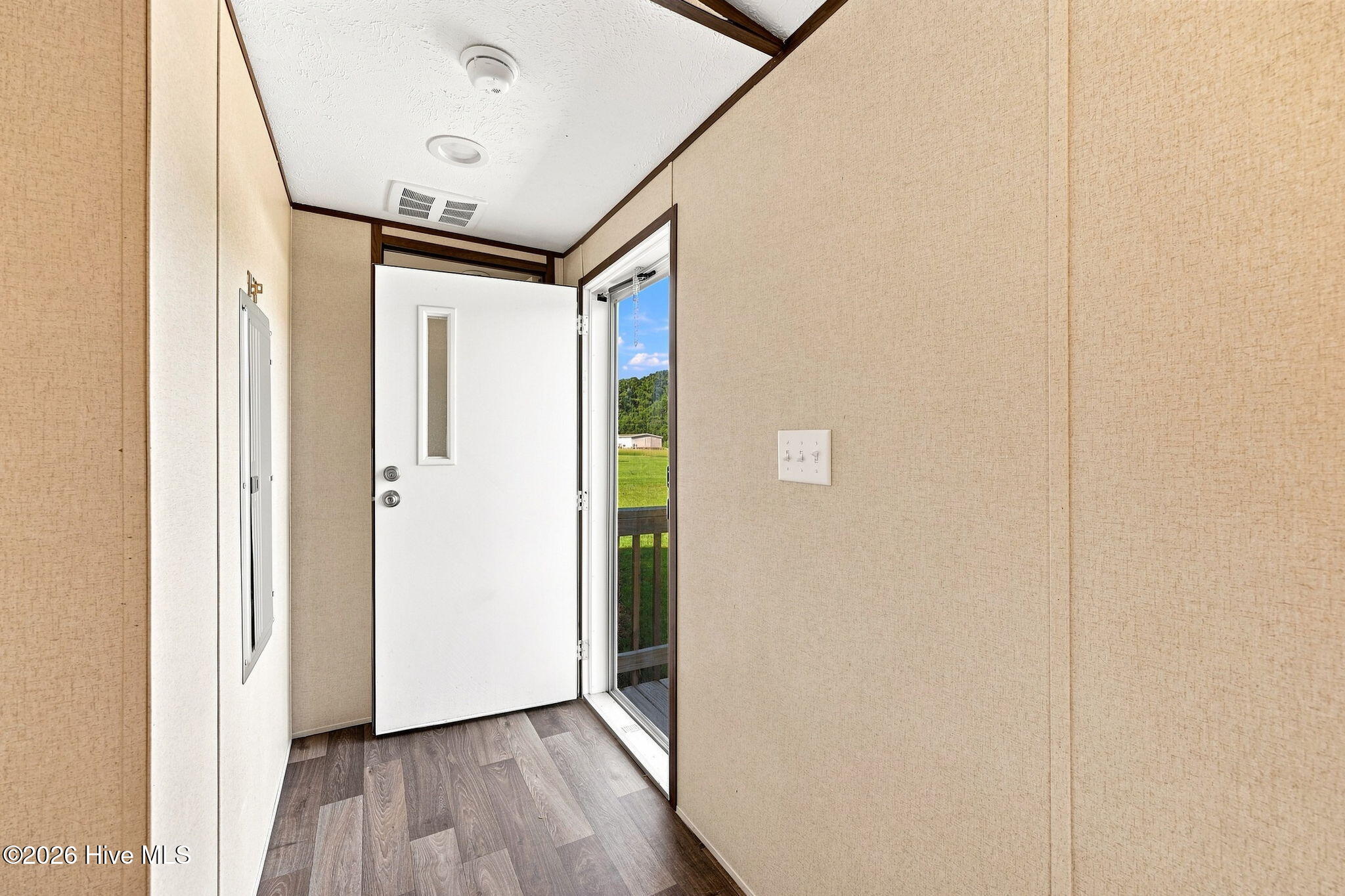 208 Meadow Drive Property Photo 48